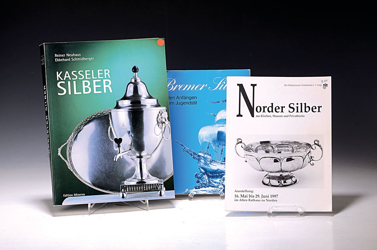 Literatur zu lokaler Goldschmiedekunst in Deutschland, 10 Werke, Löhr: AK Bremer Silbe, Bremen 1981; Scheffler: Goldschmiede Oberfrankens, Berlin ...