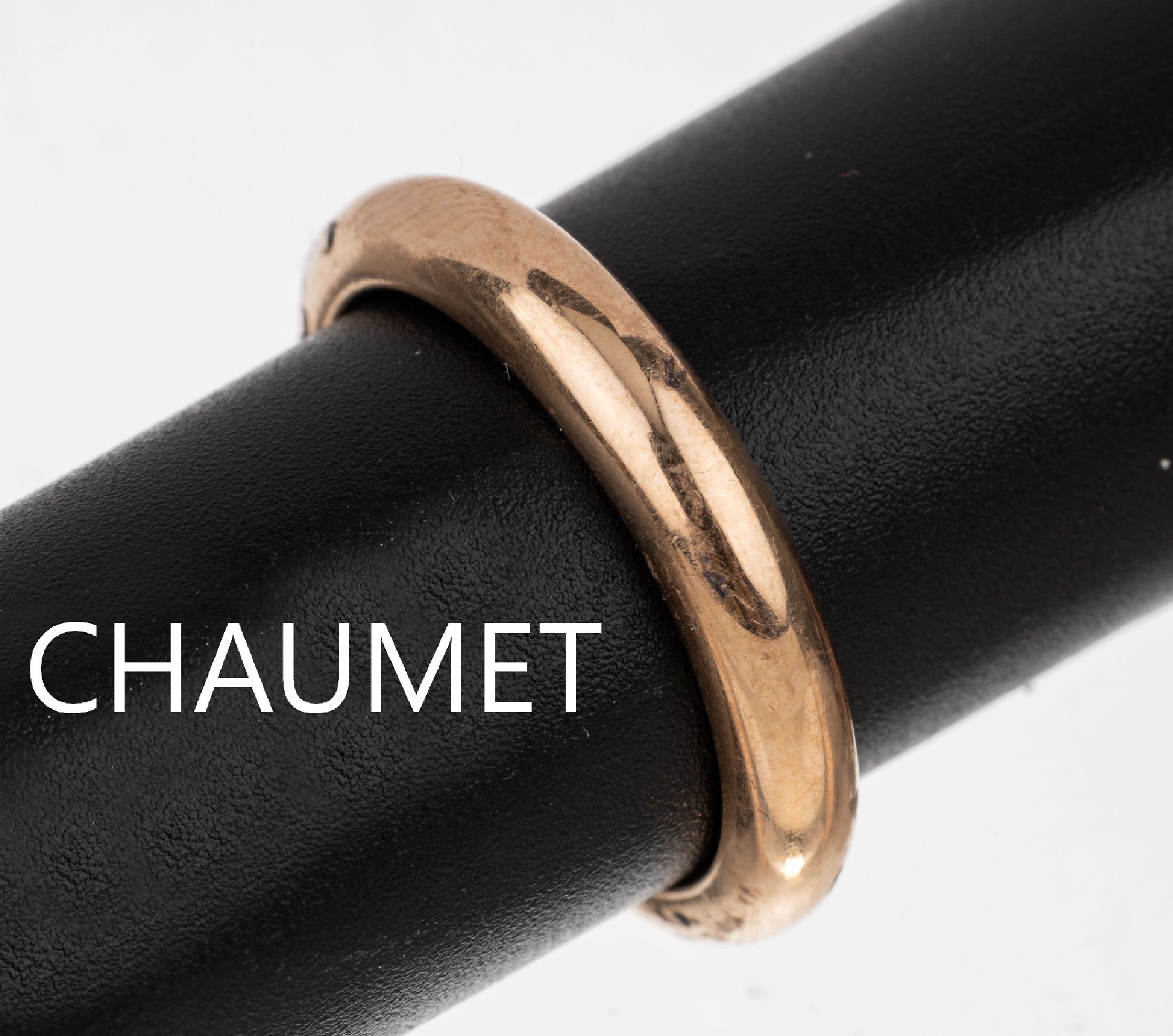 18 kt Gold Brillant CHAUMET Ring, Rose G 750/000, 1 Brillant in der inneren Ringschiene ca. 0.03 ct Weiß/si, sign. und Ref.-Nr., RW 59