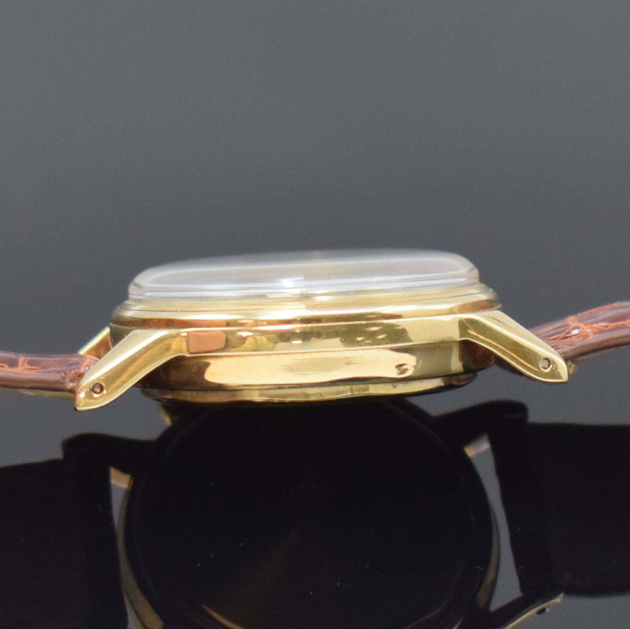 Detail c: MOVADO / TIFFANY & Co Schaltradchronograph Kaliber 95M in GG 585/000, Schweiz um 1955, Handaufzug, verschr. FB-Geh., Werk unter Staubschutz, orig. ...
