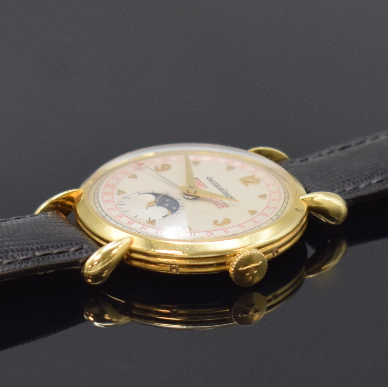Detail b: Jaeger-LeCoultre Triple Calendar Herrenarmbanduhr mit Vollkalender in GG 750/000 Referenz 141.008.1, Schweiz um 1985, Handaufzug, gedr. Geh., ...