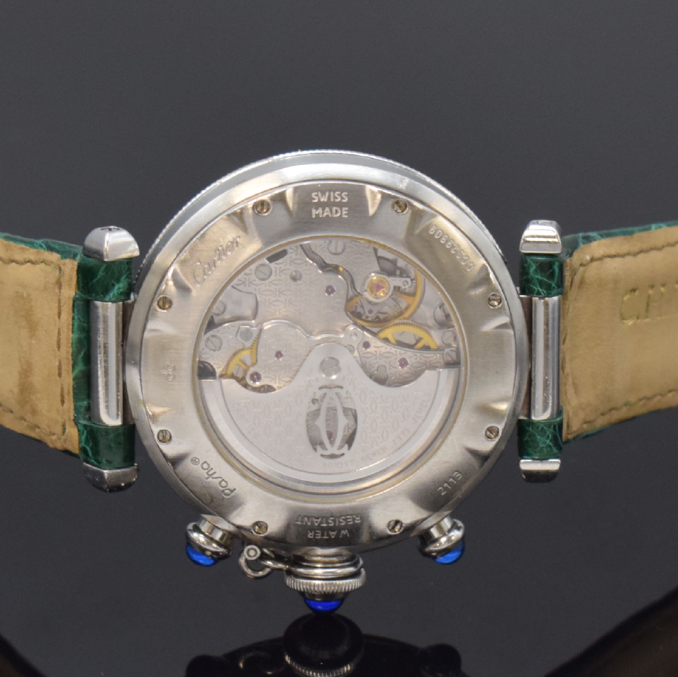 Detail d: CARTIER Armbandchronograph Pasha, Schweiz um 2000, Automatik, Edelstahlgeh., Boden 8- fach verschr., eins. drehb. Lünette m. 60er Teilung, silb. ...