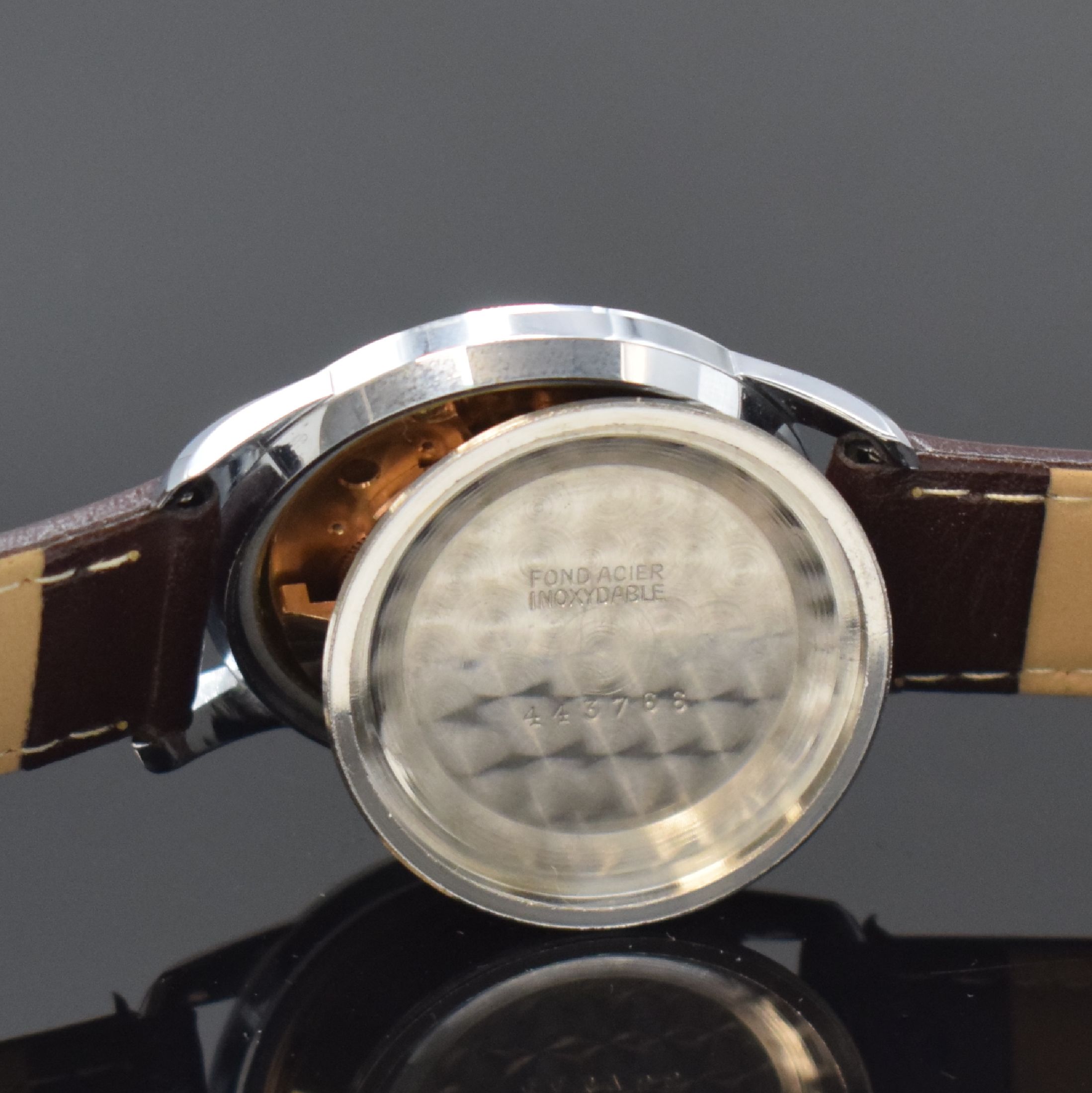 Detail f: BUREN Rotowind seltene nahezu neuwertige Armbanduhr in Stahl mit Gangreserveanzeige, Schweiz um 1960, Automatik, Boden verschr., vers. Zifferbl. m. ...