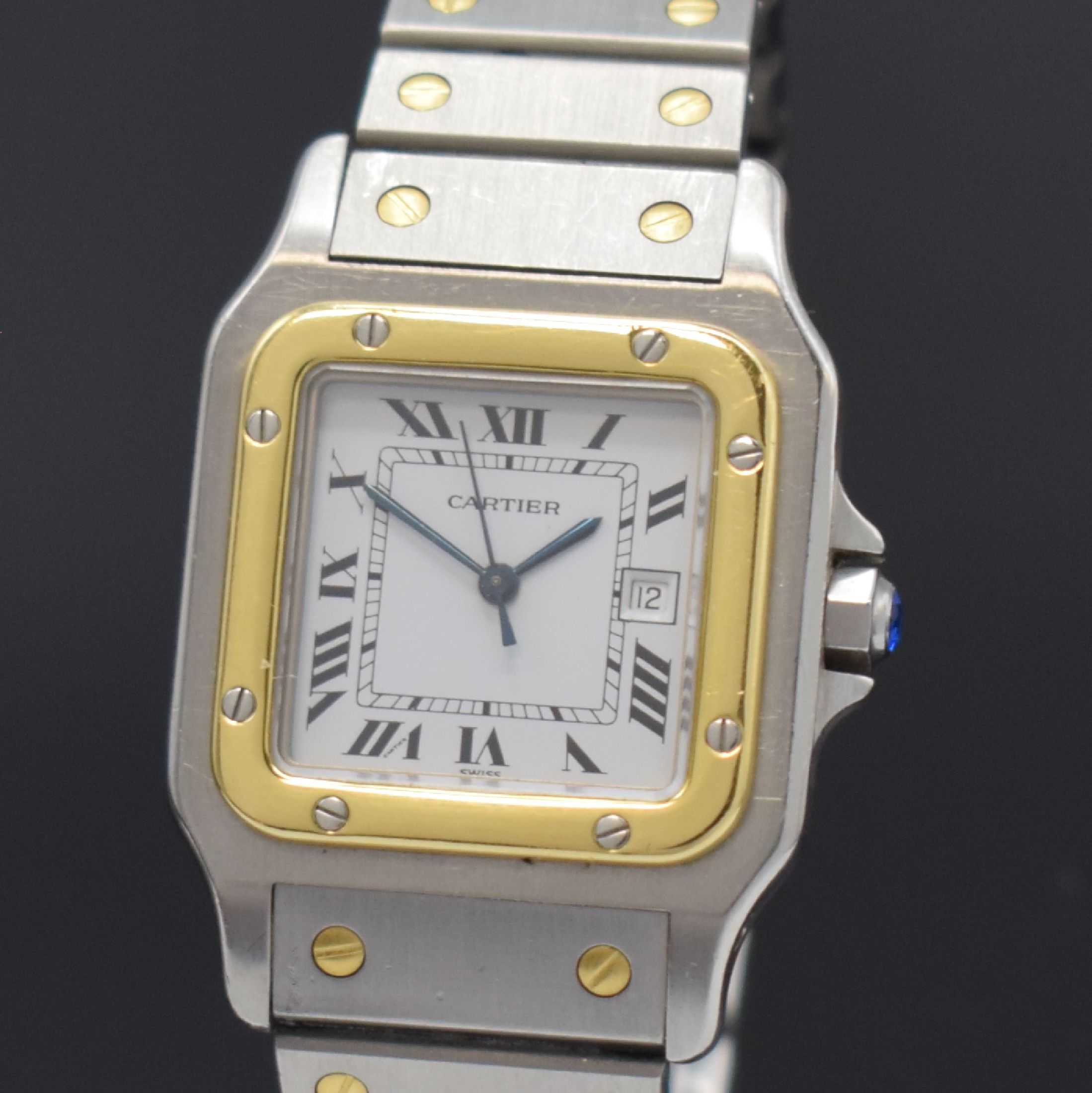 Detail a: CARTIER Santos Herrenarmbanduhr, Schweiz um 1985, Automatik, Edelstahl/Gold kombiniert inkl. Gliederband m. Faltschl., Monocoque- Geh., Lünette ...