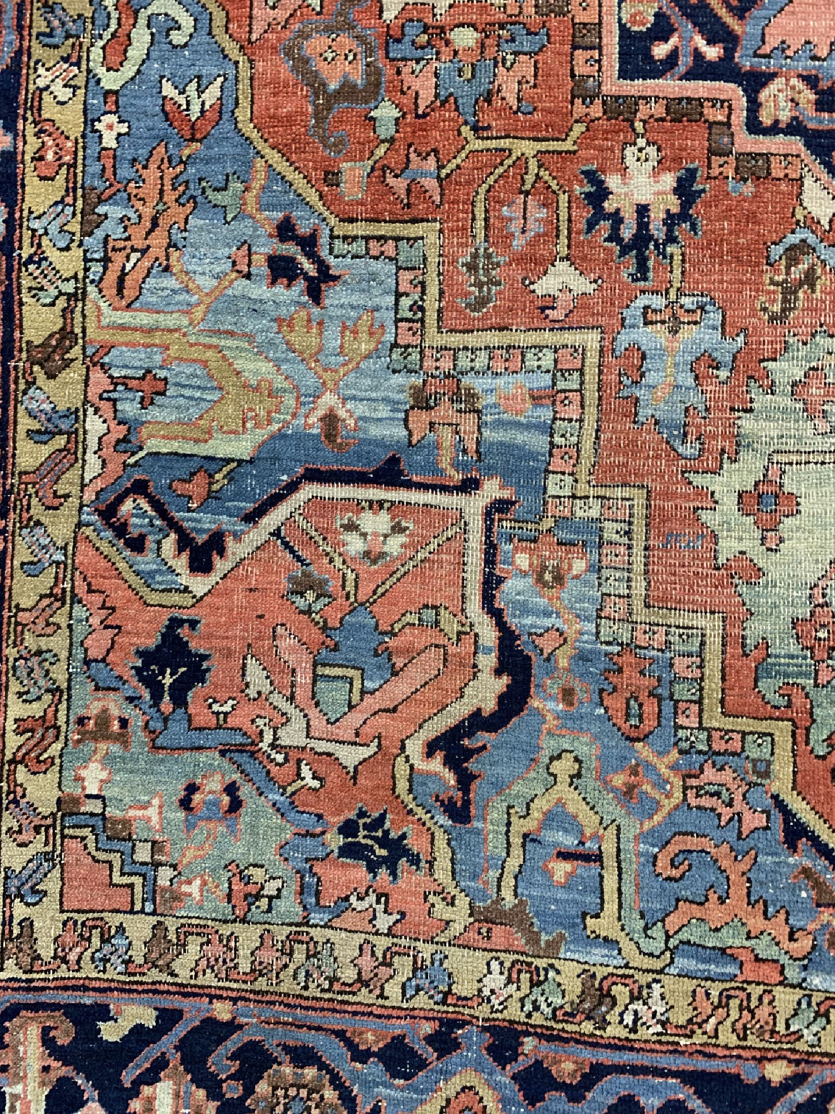 Detail c: Antiker Heriz, Persien, um 1900, Wolle auf Baumwolle, ca. 360 x 290 cm, EHZ: 3-4