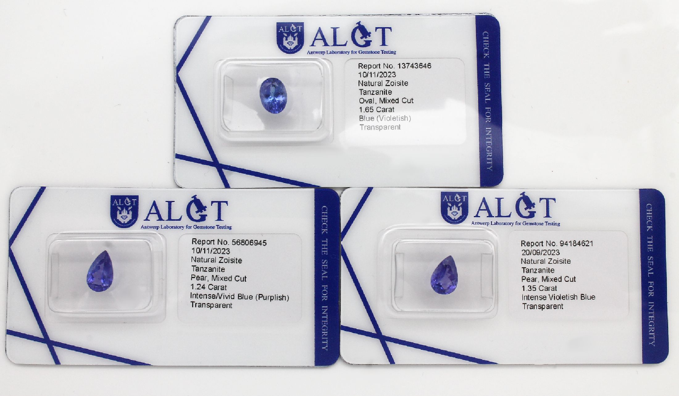 Konvolut 3 lose Tansanite zus. ca. 4.24 ct: , 1 x facett. Tropfenform, 1.24 ct, intense Vivid Blue, transparent; 1 x oval facett. 1.65 ct, Blue ...