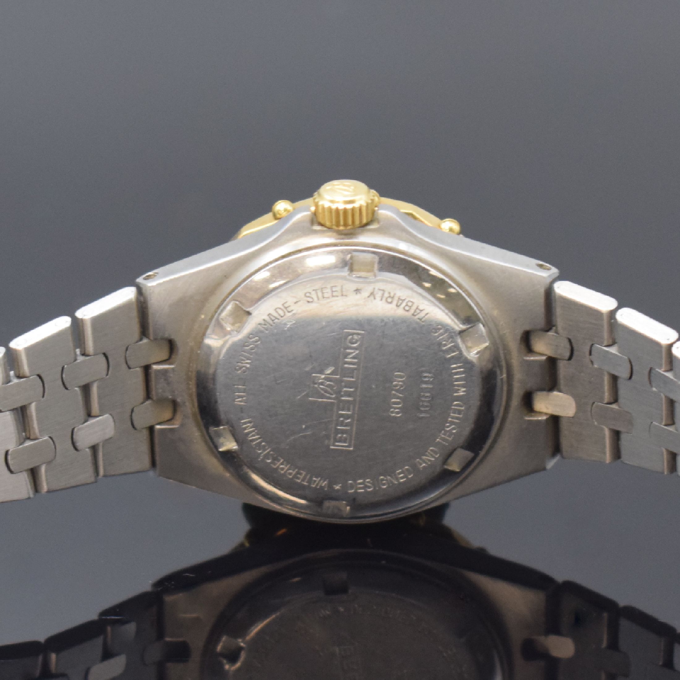 Detail d: BREITLING Tabarly Damenarmbanduhr in Stahl Referenz 80790,, Schweiz um 1990, quarz, Boden geschr., orig. Gliederband m. Faltschl., verg. Lünette m. ...