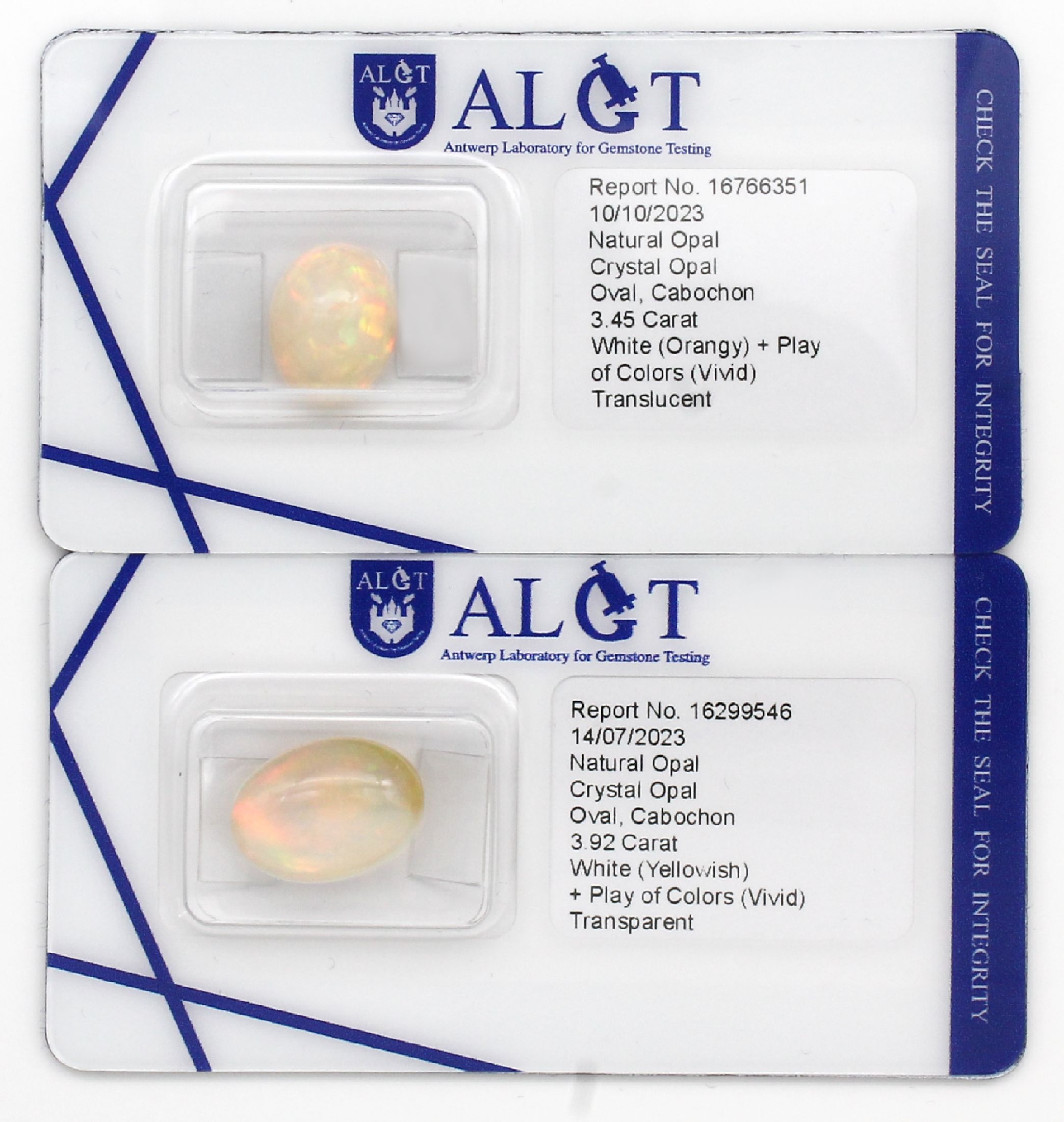 Konvolut 2 ovale Opalcabochons: , 1 x 3.92 ct White (Yellowish), schönes Farbspiel, Fundort Äthiopien; 1 x 3.45 ct White (Orangy), schönes ...