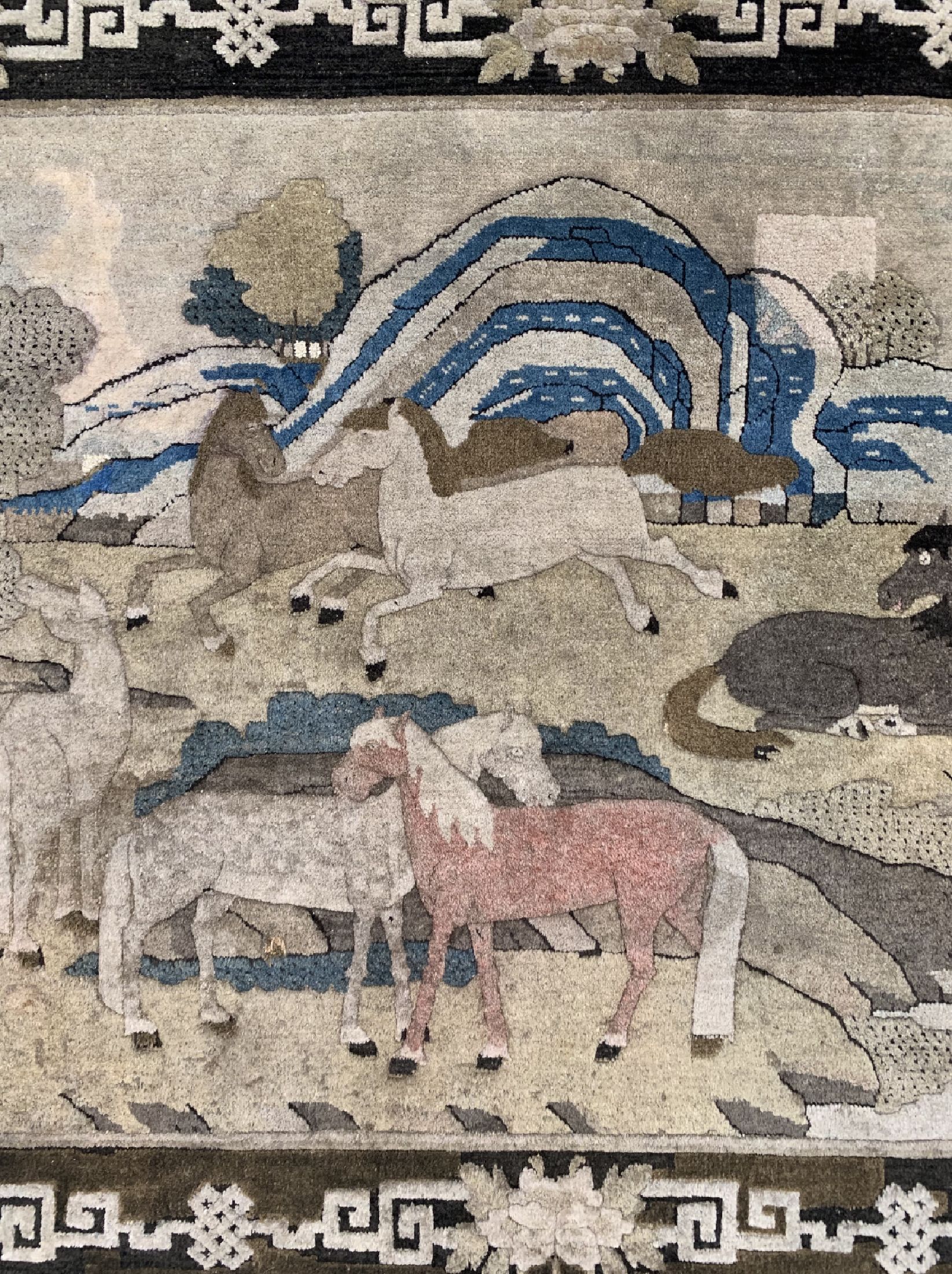Detail d: Antiker Pao Tow, China, um 1900, Wolle auf Baumwolle, ca. 203 x 130 cm, EHZ: 2, (Restauriert)