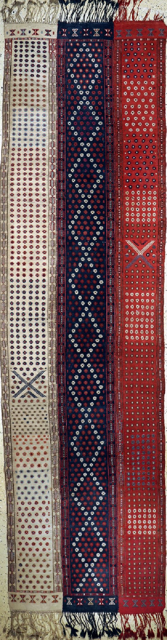 Antiker Verneh(3 Bahnig), Türkei, um 1900, Wolle auf Wolle, ca. 400 x 110 cm, EHZ: 2