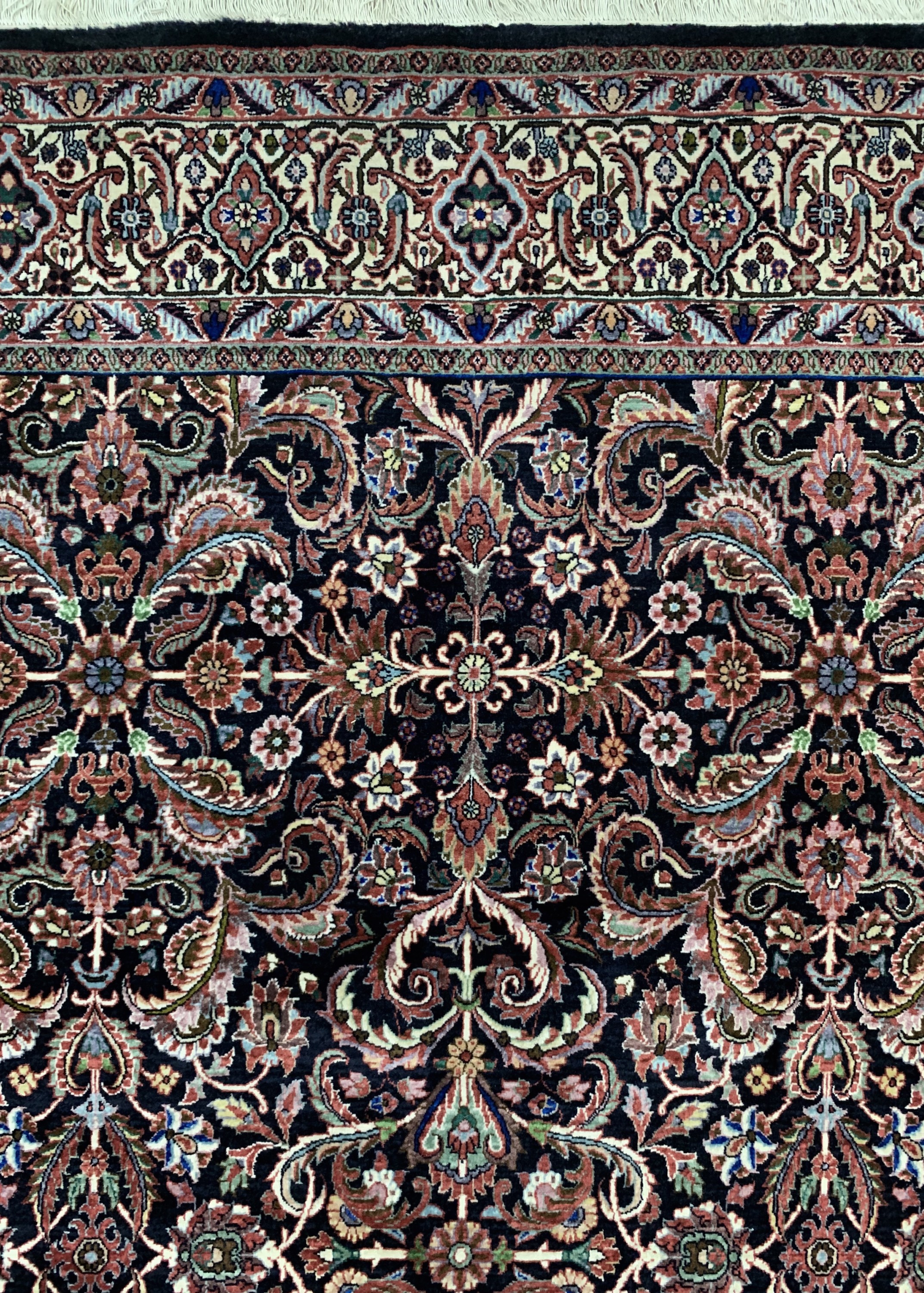Detail b: Bidjar Kork fein, Persien, ca. 50 Jahre, Korkwolle auf Baumwolle, ca. 292 x 210 cm, EHZ: 1-2