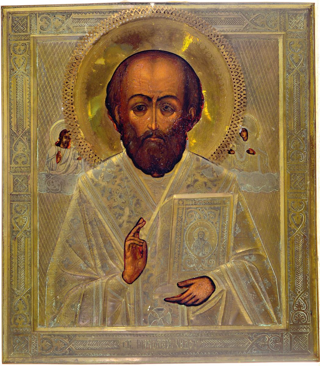 Ikone, Russland, um 1900, Hl. Nikolaus, Tempera/Holz, fein ziseliertes und guillochiertes Messingoklad, ca. 35x31cm