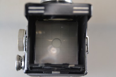 26718729e - Camera Rolleiflex No. 1280935, 2-eye 6x6 SLR camera, with Heidosmat 1:2.8, 80mm