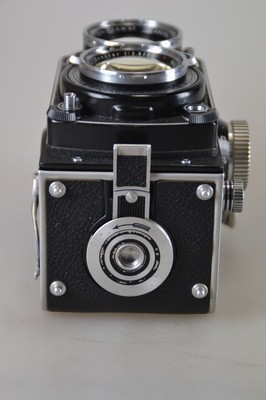 26718729f - Camera Rolleiflex No. 1280935, 2-eye 6x6 SLR camera, with Heidosmat 1:2.8, 80mm