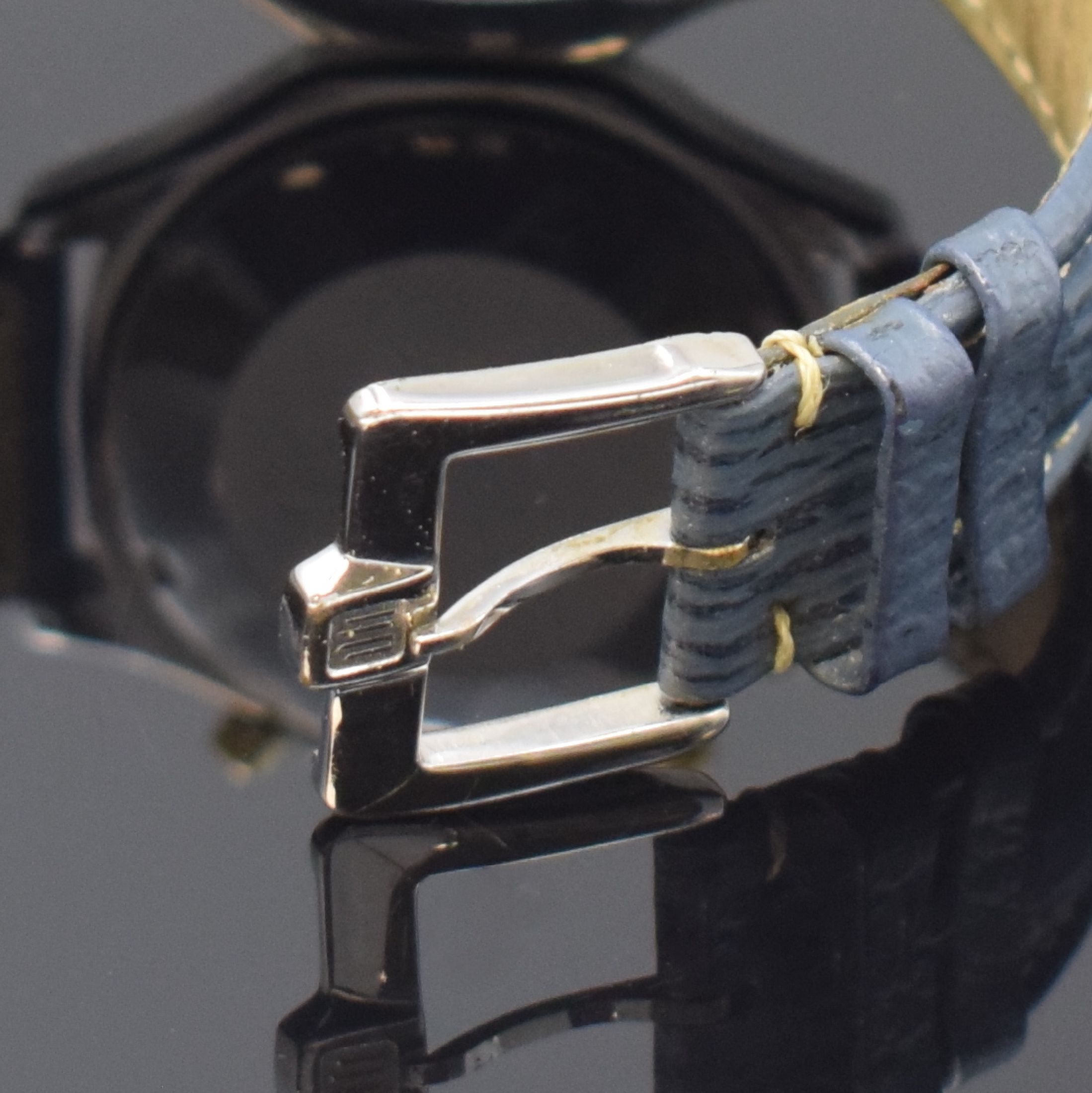 Detail b: MICHEL HERBELIN Armbandchronograph Serie Safari, Automatik, Schweiz um 1990, Edelstahlgeh., Boden und Krone verschr., teilverg. Lün. mit ...