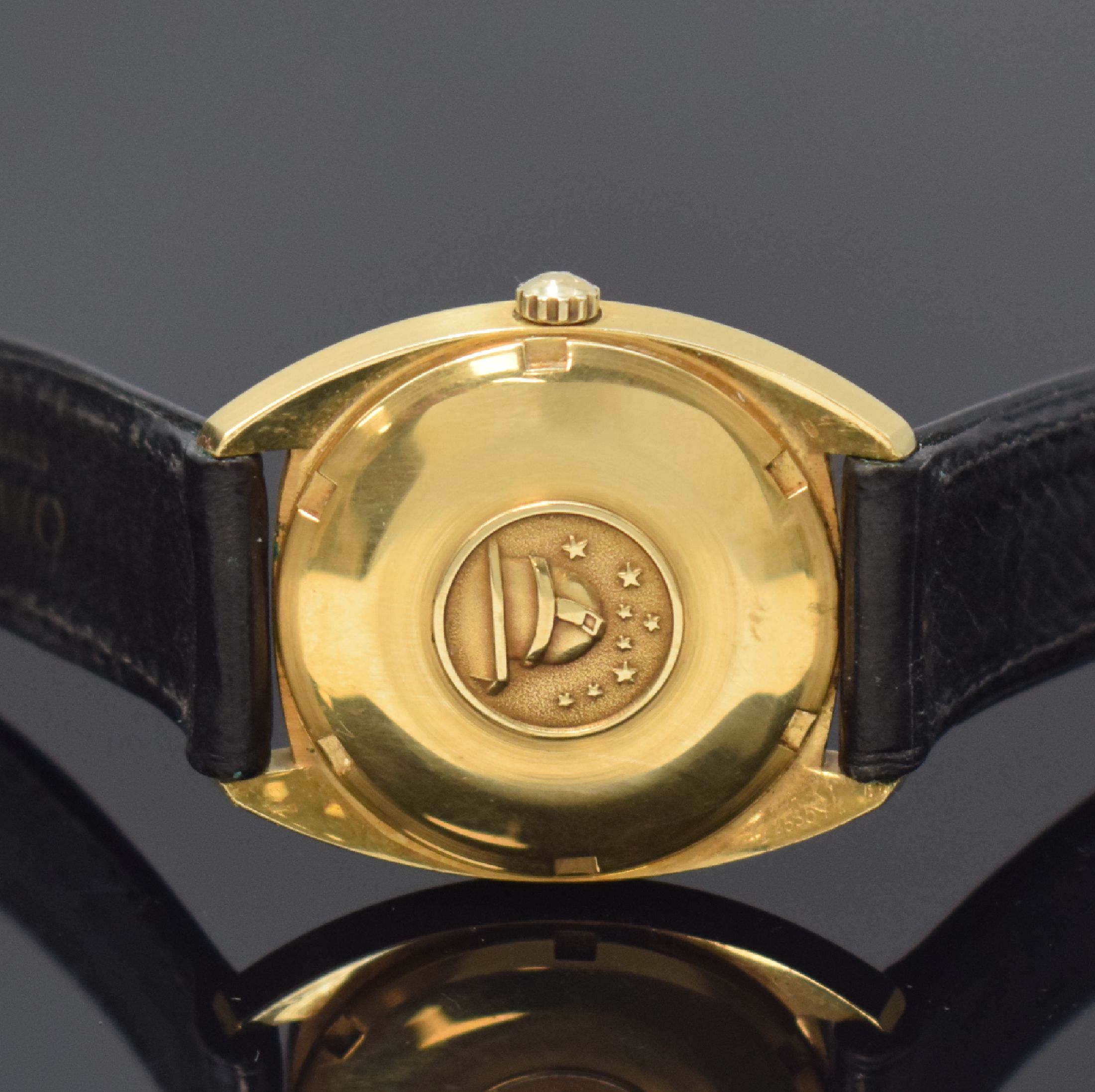 Detail c: OMEGA Herrenarmbanduhr Constellation Chronometer in GG 750/000 Referenz 168009 / 168017, Schweiz um 1967, Automatik, Boden m. Darst. Sternwarte ...