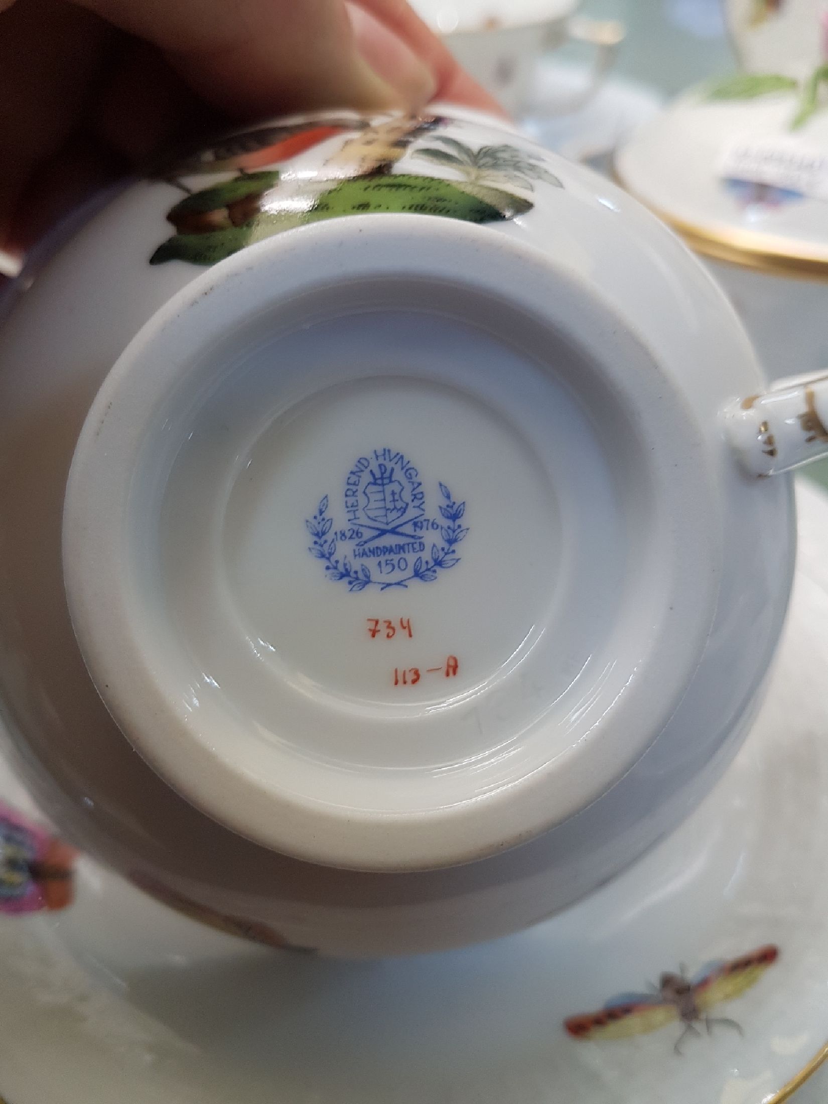 Detail f: 6 Teegedecke, Milch und Zucker, Herend Ungarn, Dekor Rothschild, Vogeldekor, Goldrand, Deckel der Zuckerdose mit Knospe, 6 Tassen mit UT, 6 ...