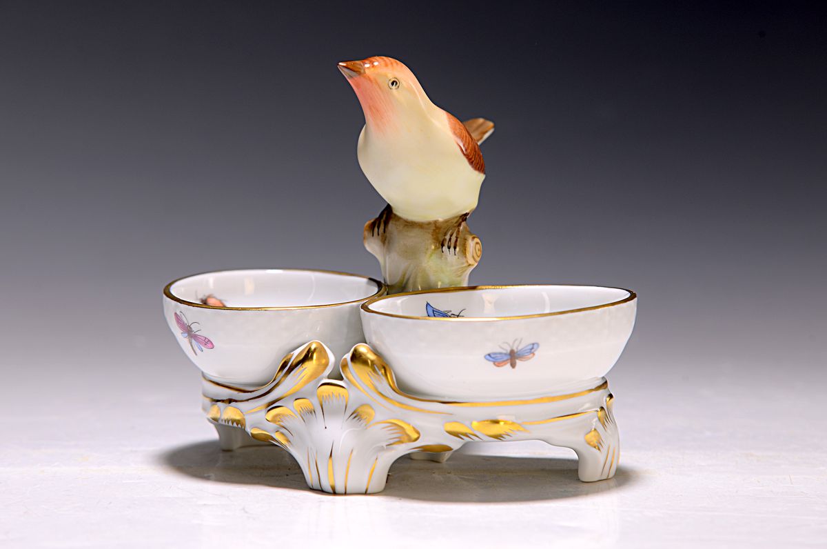 Gewürzschälchen, Herend Ungarn, Dekor Rothschild, mit vollplastischer Vogelfigur, Goldstaffage, ca. 11x13x10cm