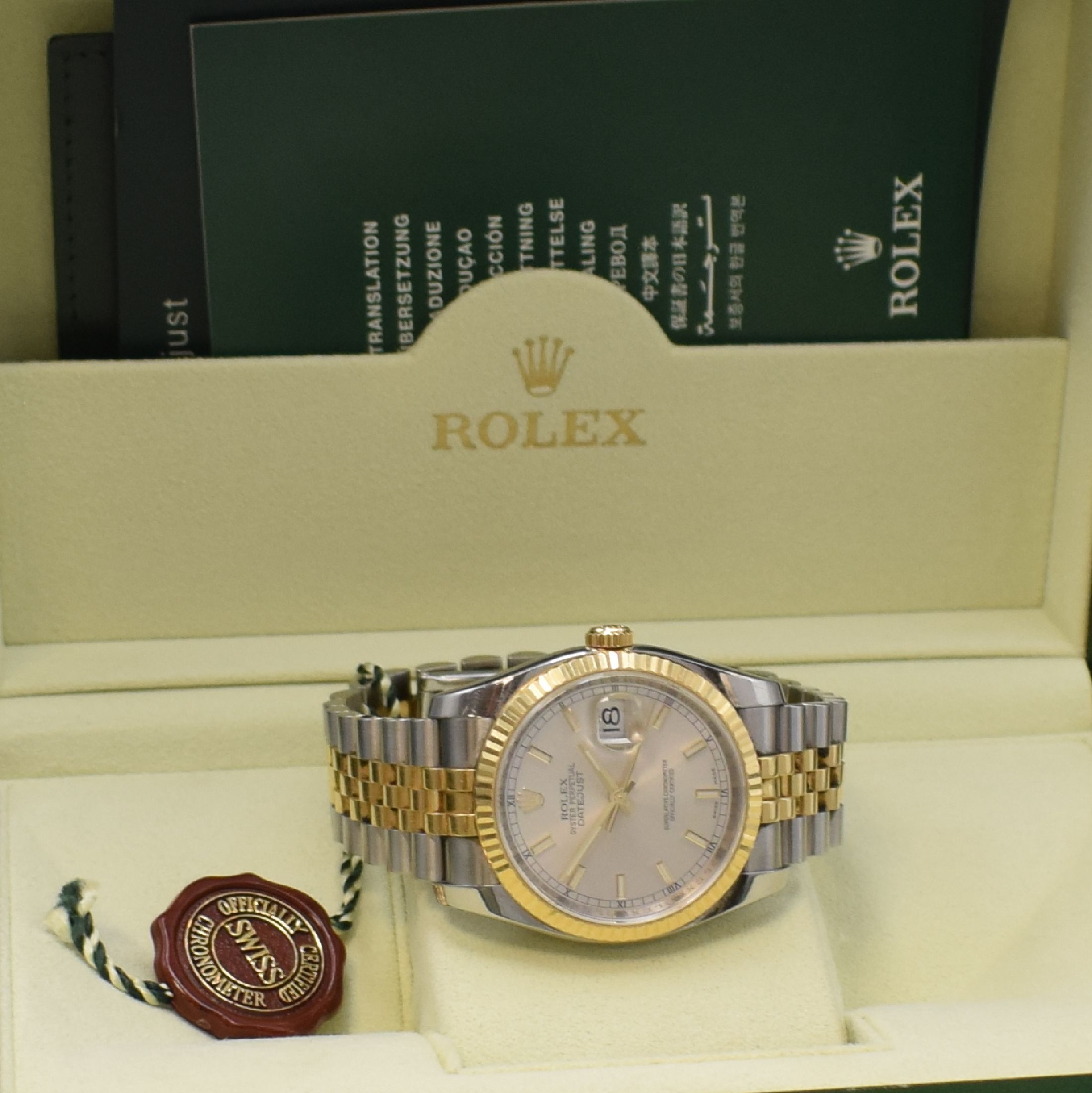Detail e: ROLEX Herrenarmbanduhr Oyster Perpetual Datejust Referenz 116233, Automatik, Z- Serie, LC 100, Chronometer der Superlative in Edelstahl/Gold ...