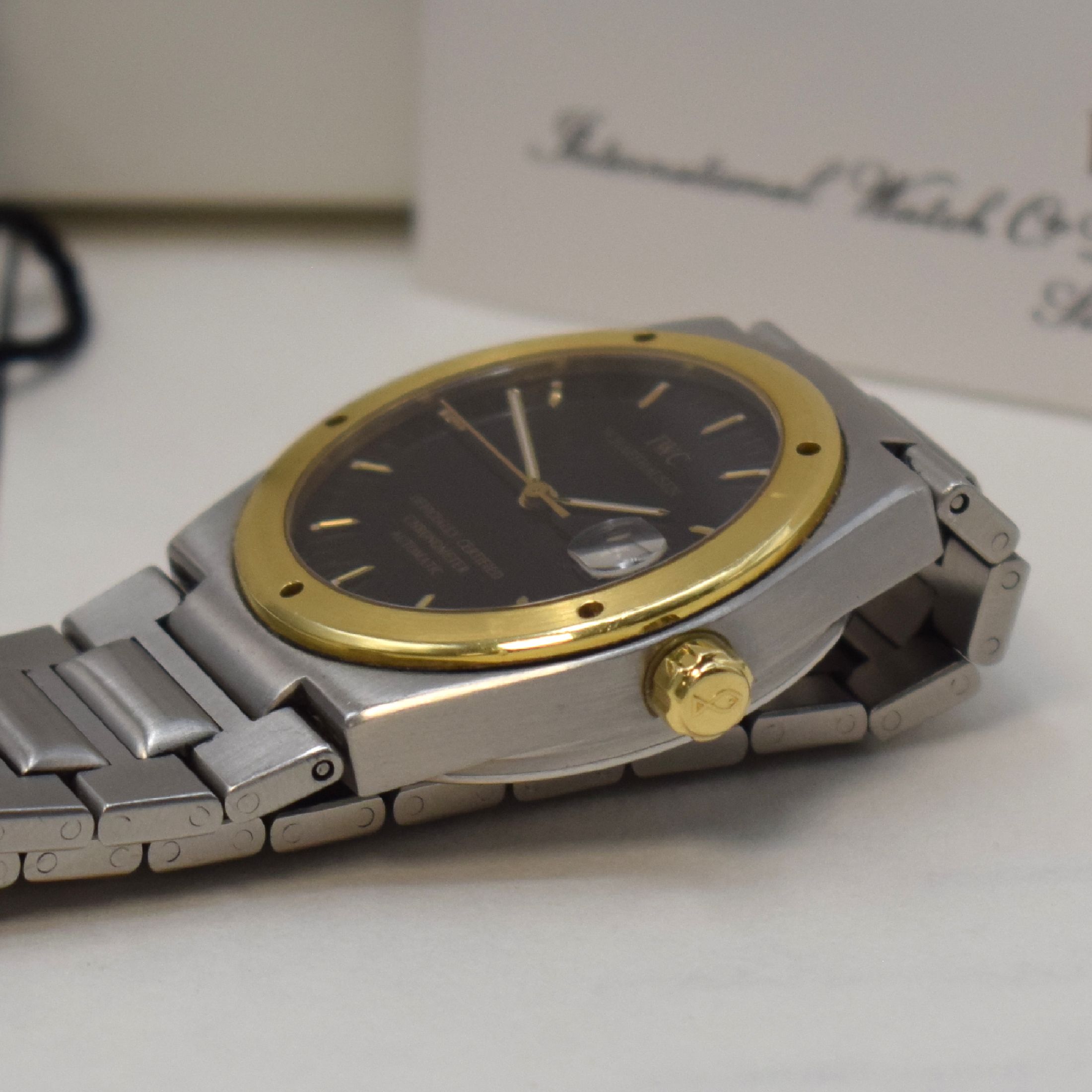 Detail c: IWC Herrenarmbanduhr Ingenieur Referenz 3521, Automatik, Schweiz um 1992, Chronometer in Edelstahl inkl. Gliederband m. Faltschl., Boden, Krone und ...