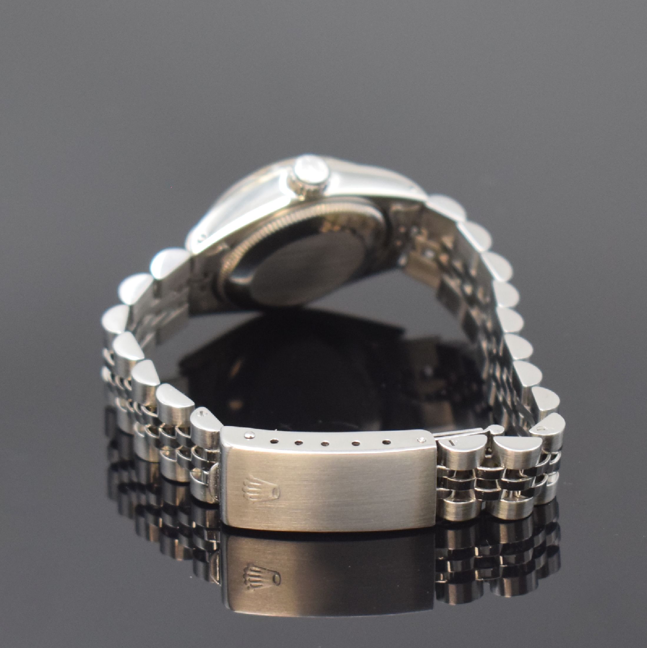 Detail b: ROLEX Date Damenarmbanduhr Referenz 6917 in Stahl, Schweiz um 1980, Automatik, Boden u. Krone verschr., orig. Jubileeband m. Faltschl., geriffelte ...