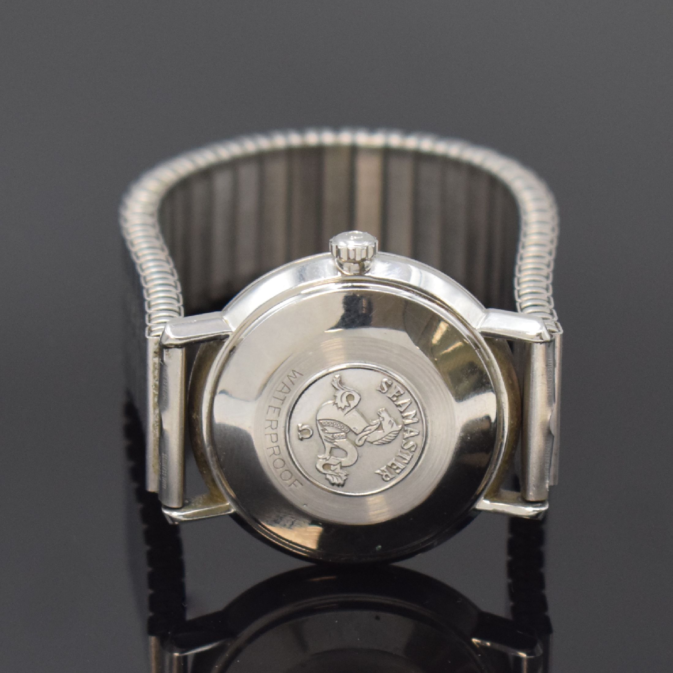 Detail c: OMEGA Seamaster De Ville Herrenarmbanduhr in Stahl Referenz 14905 SC-62, Schweiz um 1962, Automatik, Monocoque-Geh., Glasrand aufgedr., orig. Krone ...