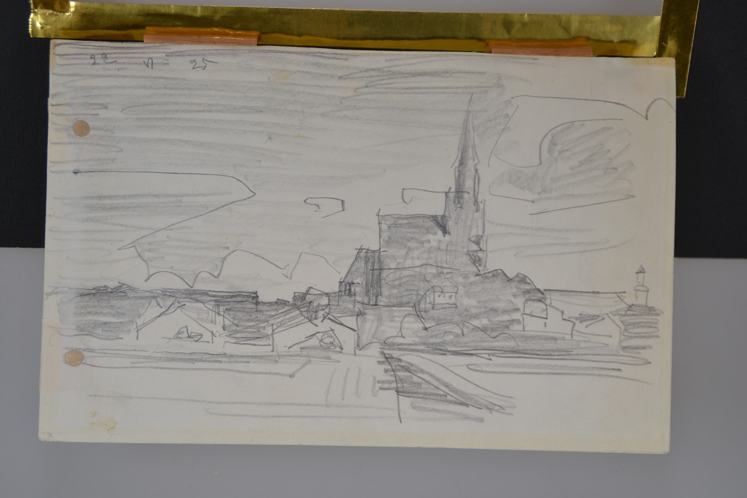 Detail b: Lyonel Feininger, 1871-1956 New York, Bleistiftzeichnung auf links gelochtem Papier, "Blick auf Treptow an der Rega", Marienkirche Treptow, ...