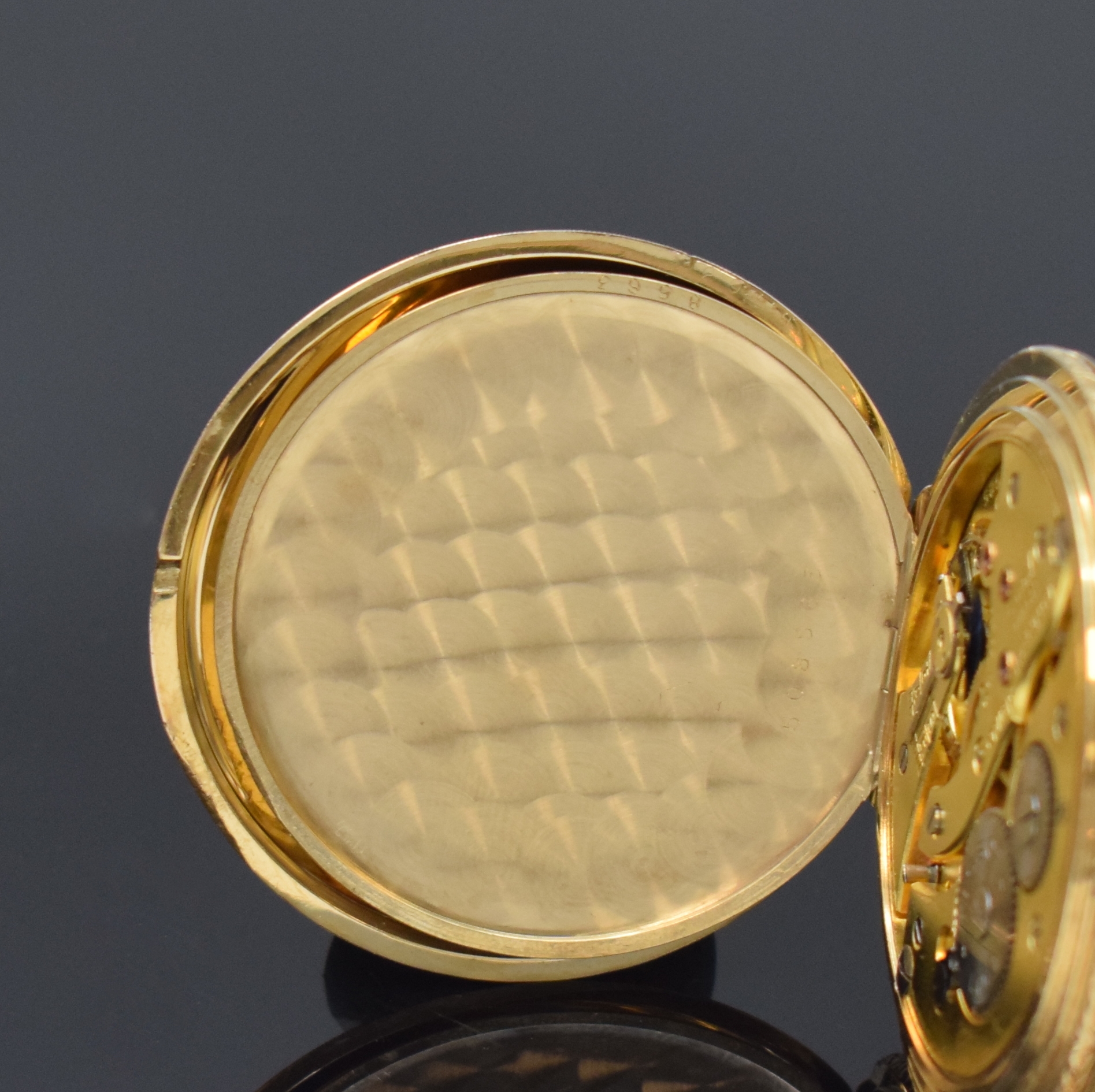 Detail f: Taschenuhrkette in GG 585/000 an vergoldeter Tissot Savonette, Kette Gew. ca. 13g, L. ca. 47 cm, Savonette Schweiz um 1930, Geh. guill. und grav., ...