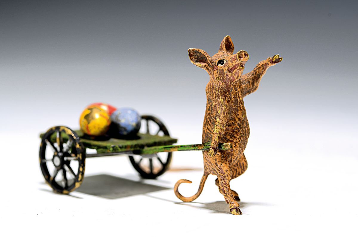 Wiener Bronze, Schwein mit Wagen voller Ostereier, sign. Fritz Behrmann, ca. 8x5cm