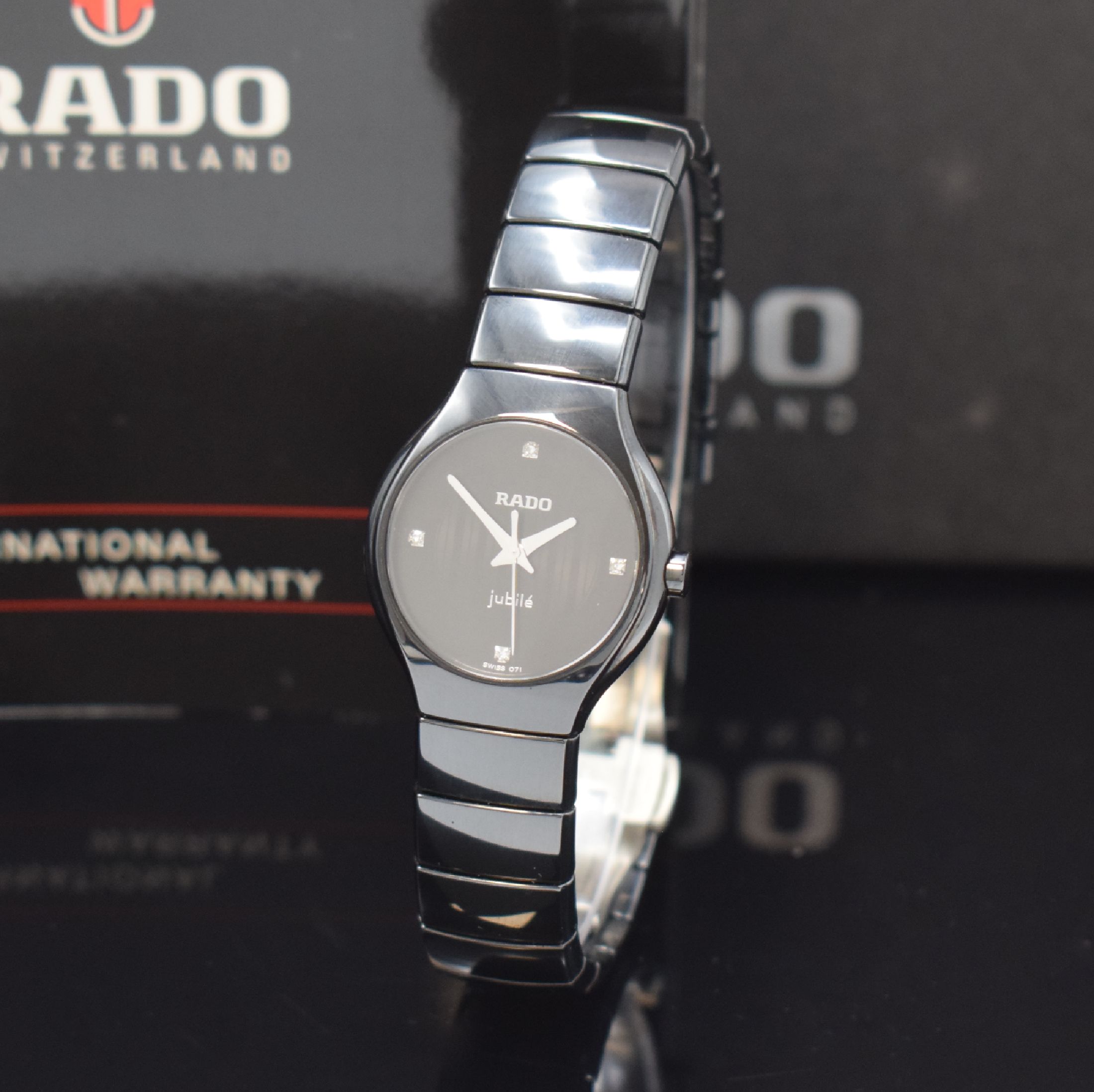 RADO Jubilee Armbanduhr in Keramik Referenz 318.0655.3, Schweiz um 2010, quarz, Boden 4 -fach verschr., Gliederband m. dopp. Faltschl. in Titan, ...