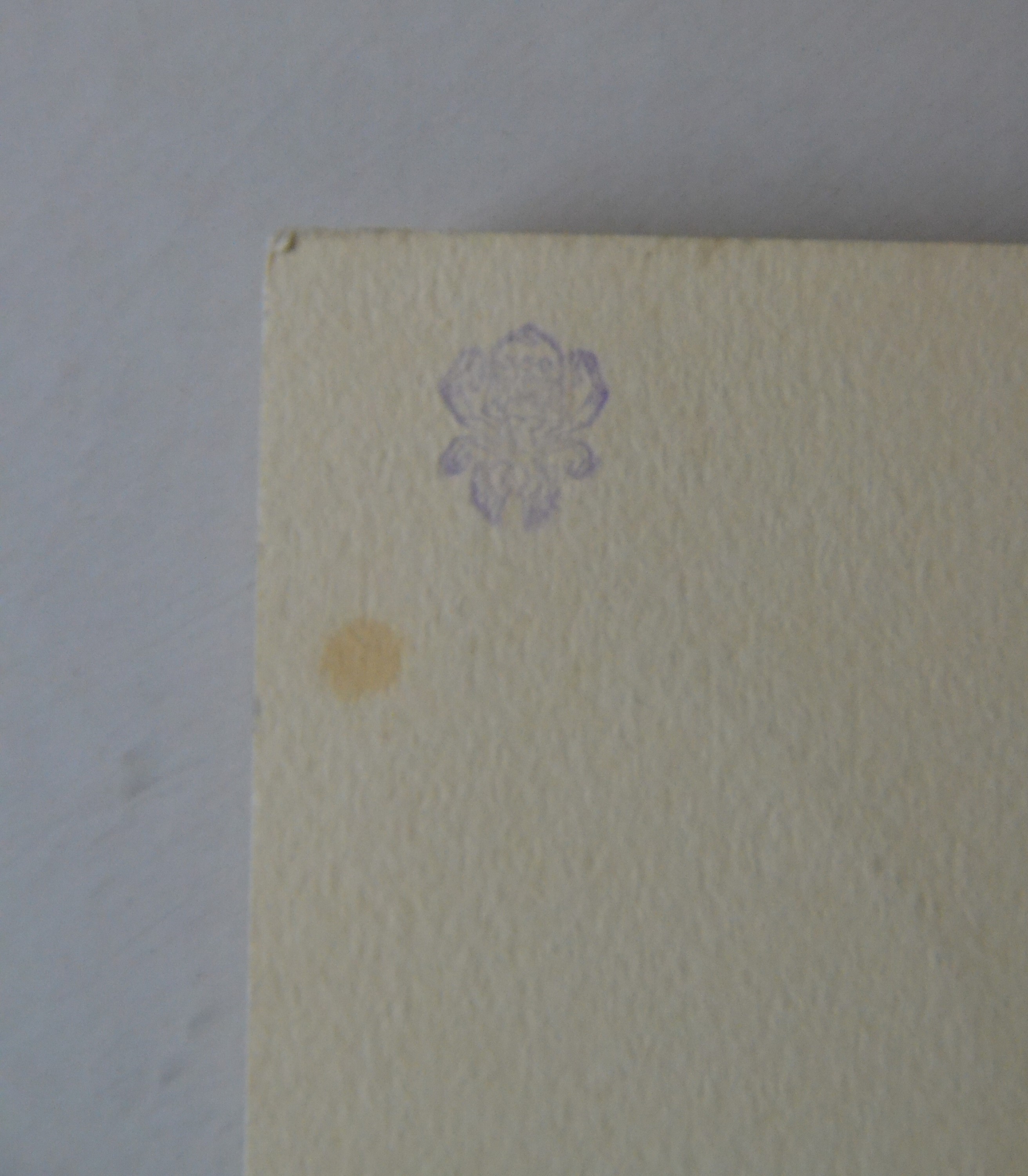 Detail f: Carl Hofer, 1878 Karlsruhe-1955 Berlin, Frau mit Laute, Bleistiftzeichnung auf Papier, leicht gebräunt und fleckig, monogr. CH, auf der Rückseite ...