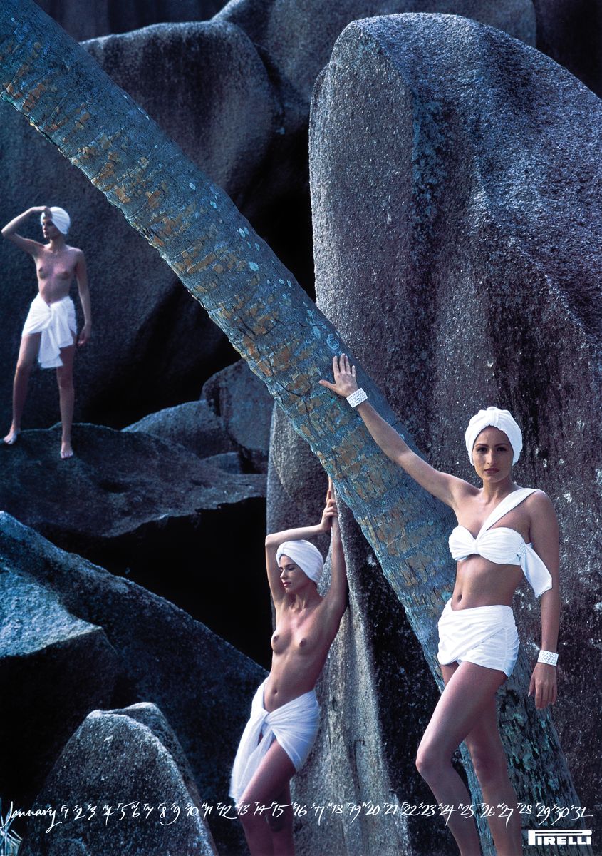 Detail n: 10 versch. Pirelli-Kalender, aus den Jahren 1986, 1990, 1991, 1992, 1993, 1994, 1995, 1998, 1999 und 2001, von den Fotografen Bert Stern, Clive ...