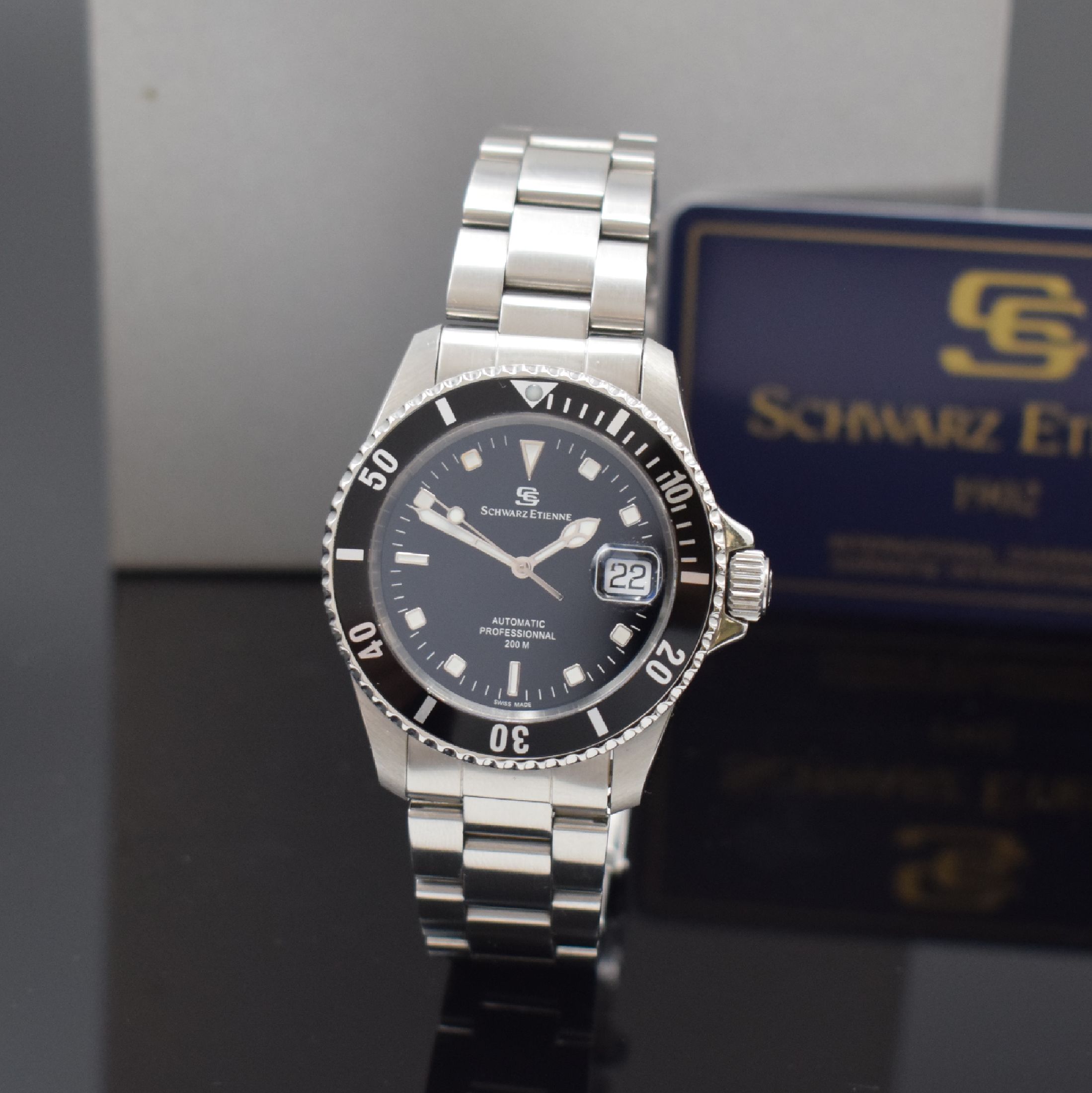 SCHWARZ ETIENNE Professional 200M Herrenarmbanduhr Referenz 828301, Automatik, Schweiz um 2000, verschr. Edelstahlgeh. inkl. orig. Gliederband m. ...