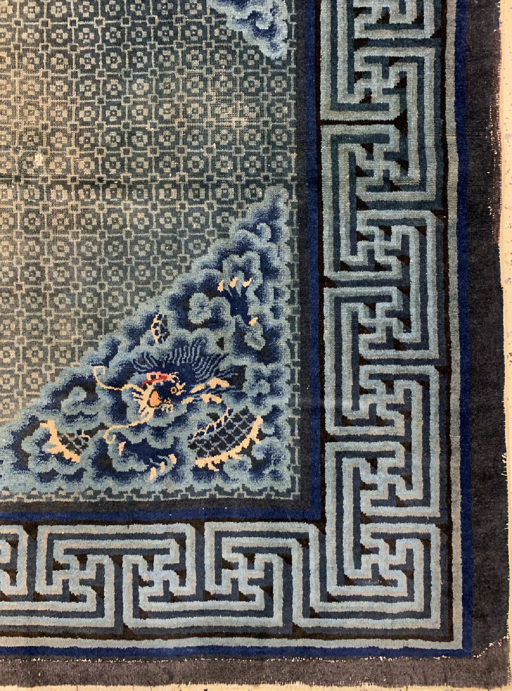 Detail a: Antiker"Drachen-Teppich", China, um 1900, Wolle auf Baumwolle, ca. 255 x 182 cm, EHZ: 3-4