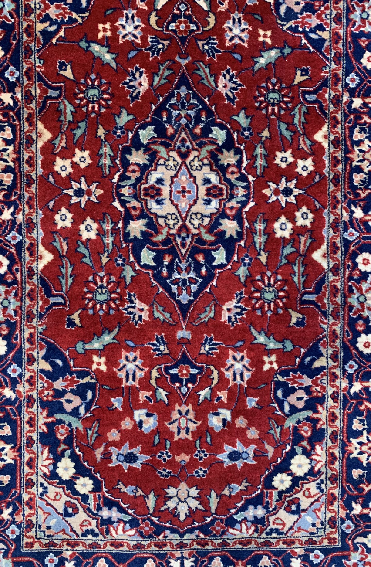 Detail a: Keschan, Indien, ca. 40 Jahre, Wolle auf Baumwolle, ca. 300 x 80 cm, EHZ: 1-2