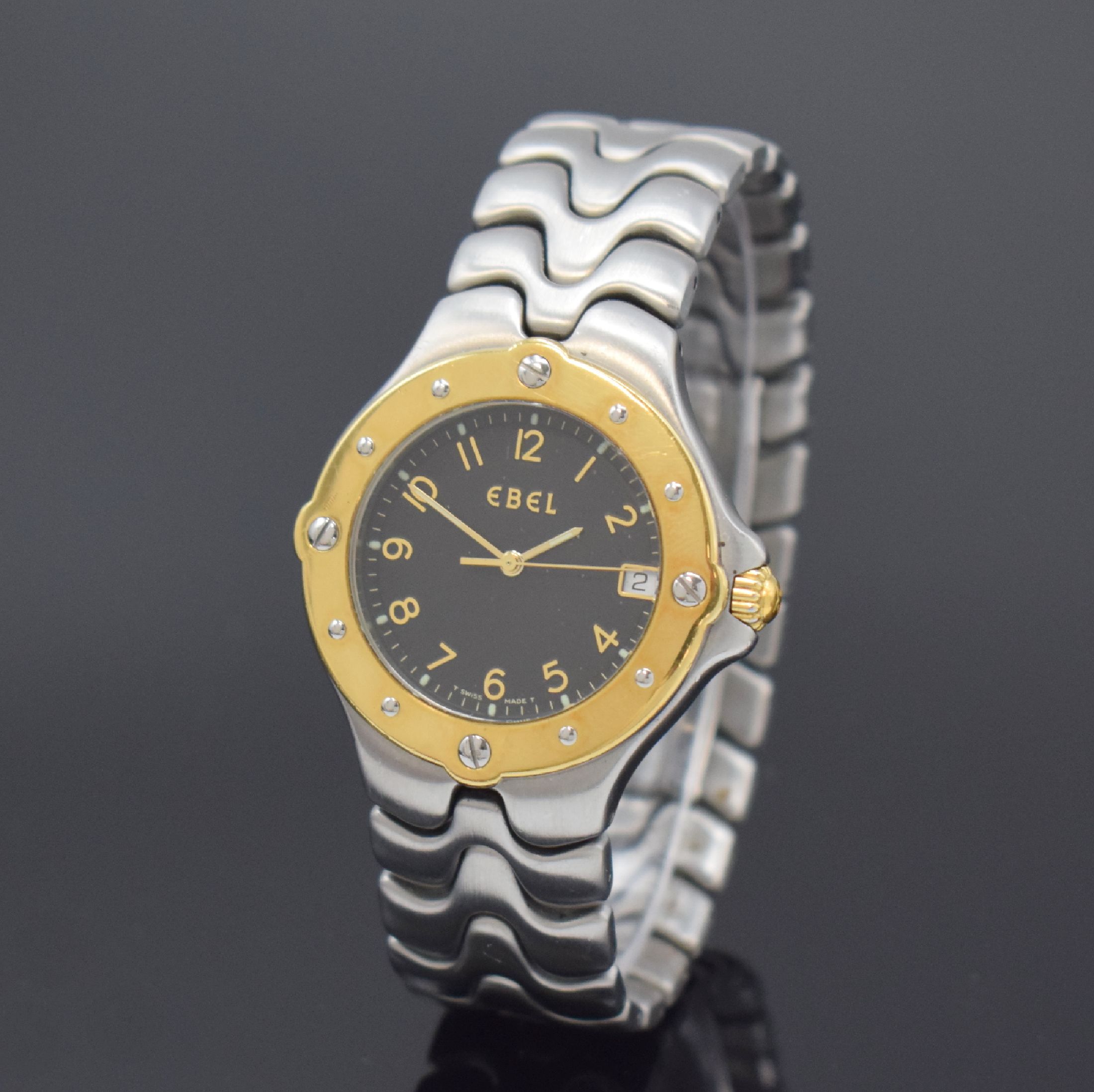 EBEL Herrenarmbanduhr Model Sportwave Referenz 6187631, Schweiz um 2005, quarz, Edelstahl/Gold komb. inkl. Gliederband m. dopp. Faltschl., Boden ...