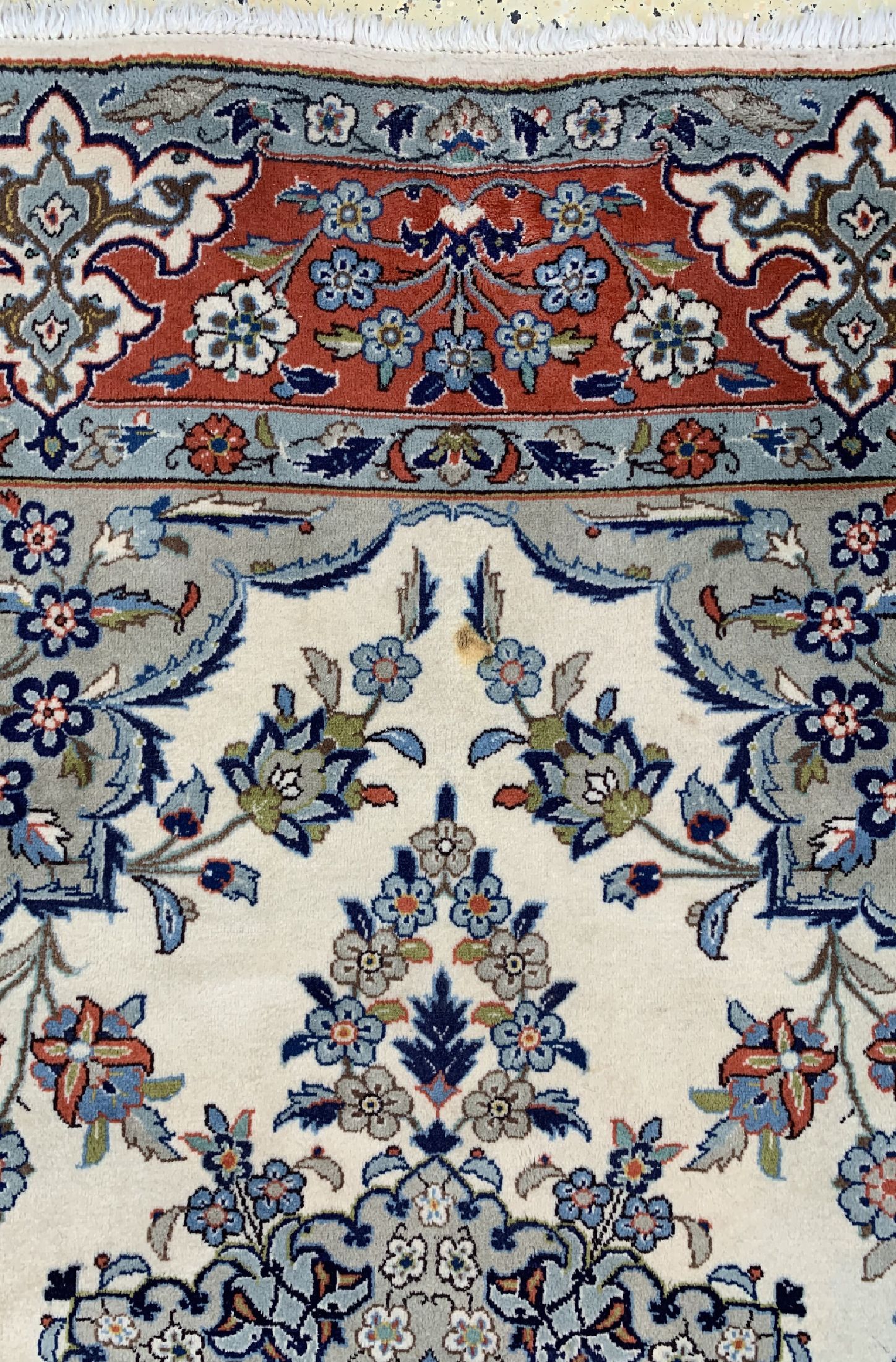Detail d: Yazd, Persien, ca. 40 Jahre, Wolle auf Baumwolle, ca. 250 x 200 cm, EHZ:1-2(kleiner Fleck)