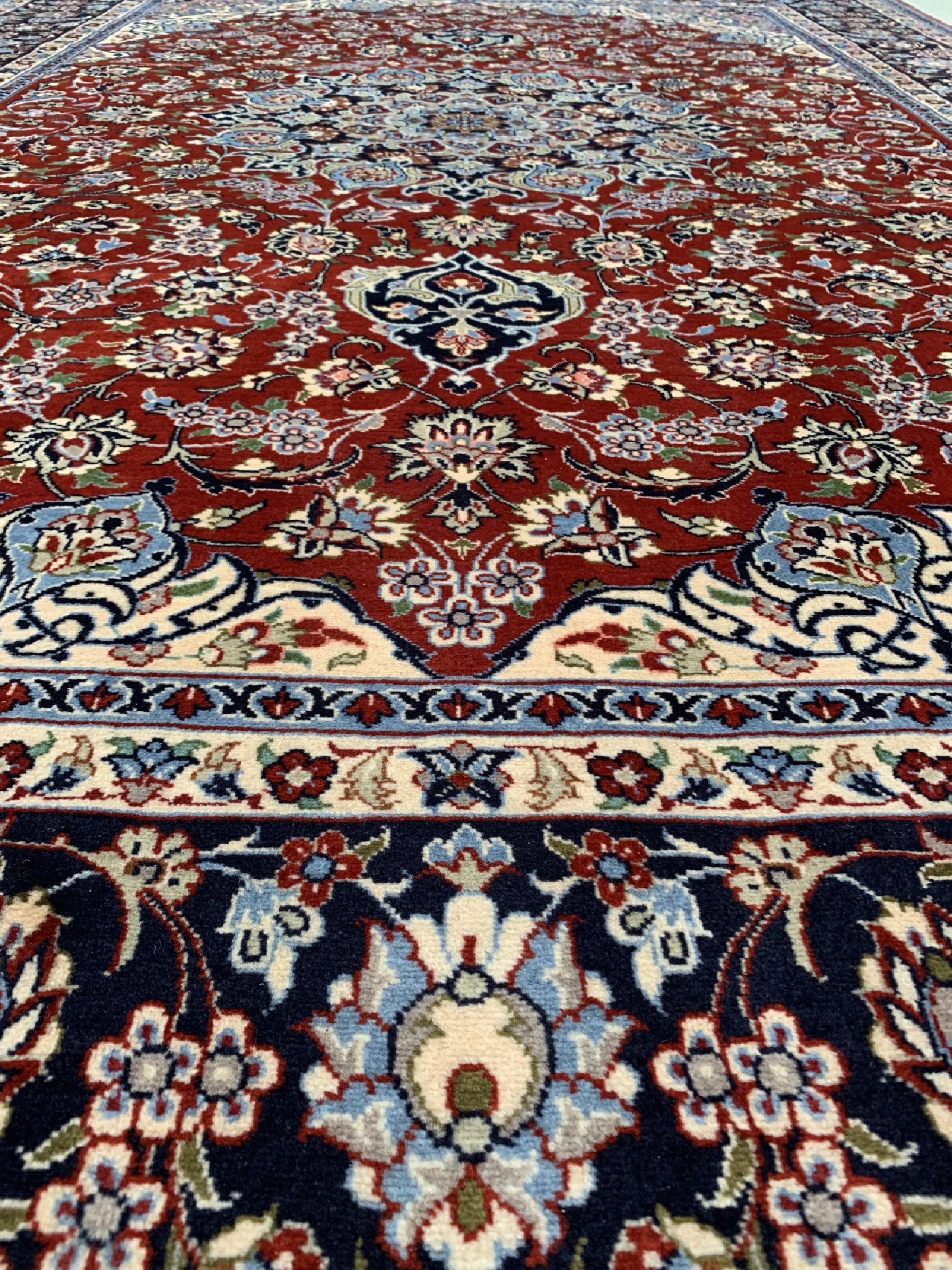 Detail d: Yazd Kork fein, Persien, ca. 40 Jahre, Korkwolle auf Baumwolle, ca. 300 x 206 cm, EHZ: 1-2