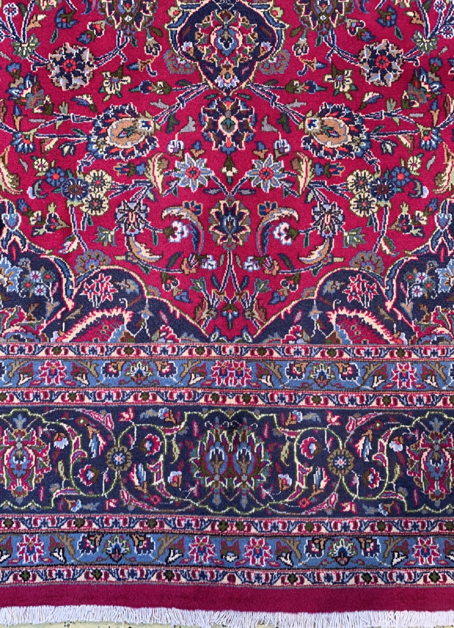 Detail b: Kaschmar, Persien, ca. 40 Jahre, Wolle auf Baumwolle, ca. 390 x 295 cm, EHZ: 1-2