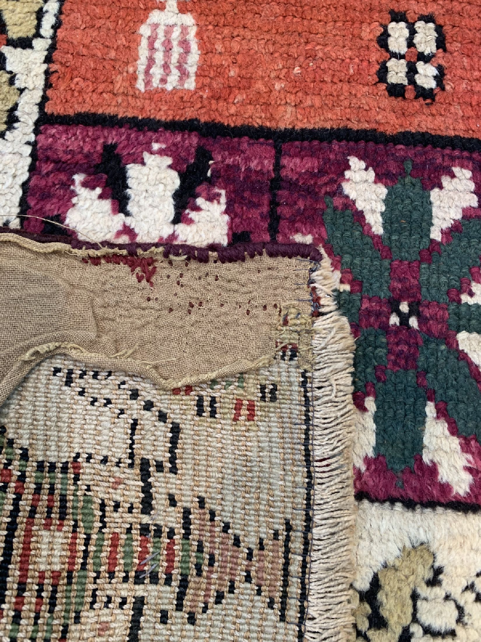 Detail e: Bursa antik, Türkei, um 1920, Wolle auf Baumwolle, ca. 165 x 123 cm, verkürzt, EHZ: 2-3