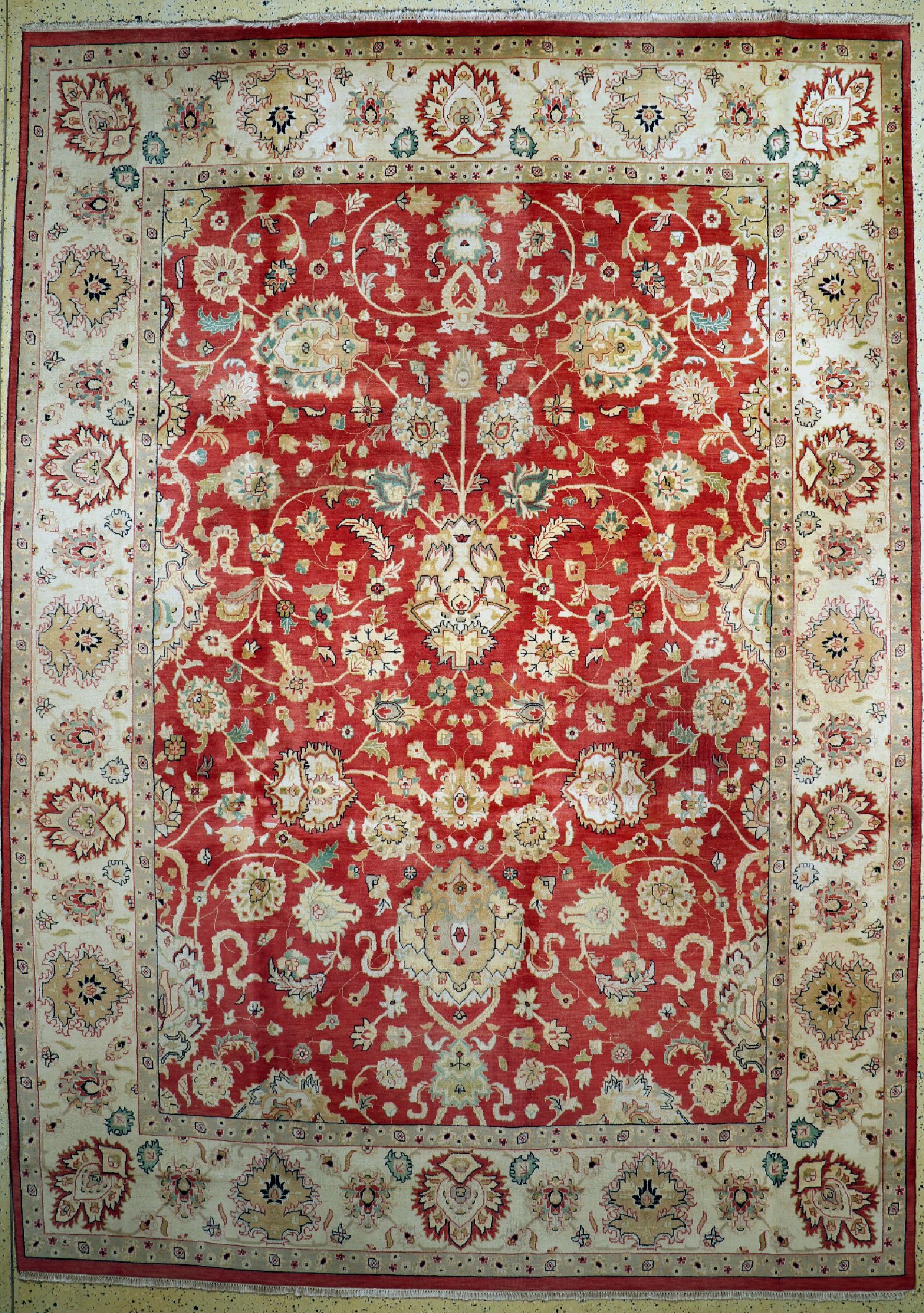 Choubi, Pakistan, ca. 30 Jahre, Wolle auf Baumwolle, ca. 390 x 277 cm, EHZ: 3
