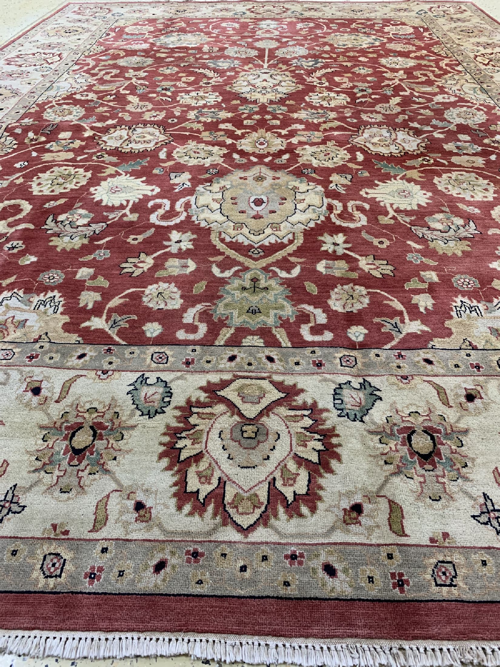 Detail c: Choubi, Pakistan, ca. 30 Jahre, Wolle auf Baumwolle, ca. 390 x 277 cm, EHZ: 3
