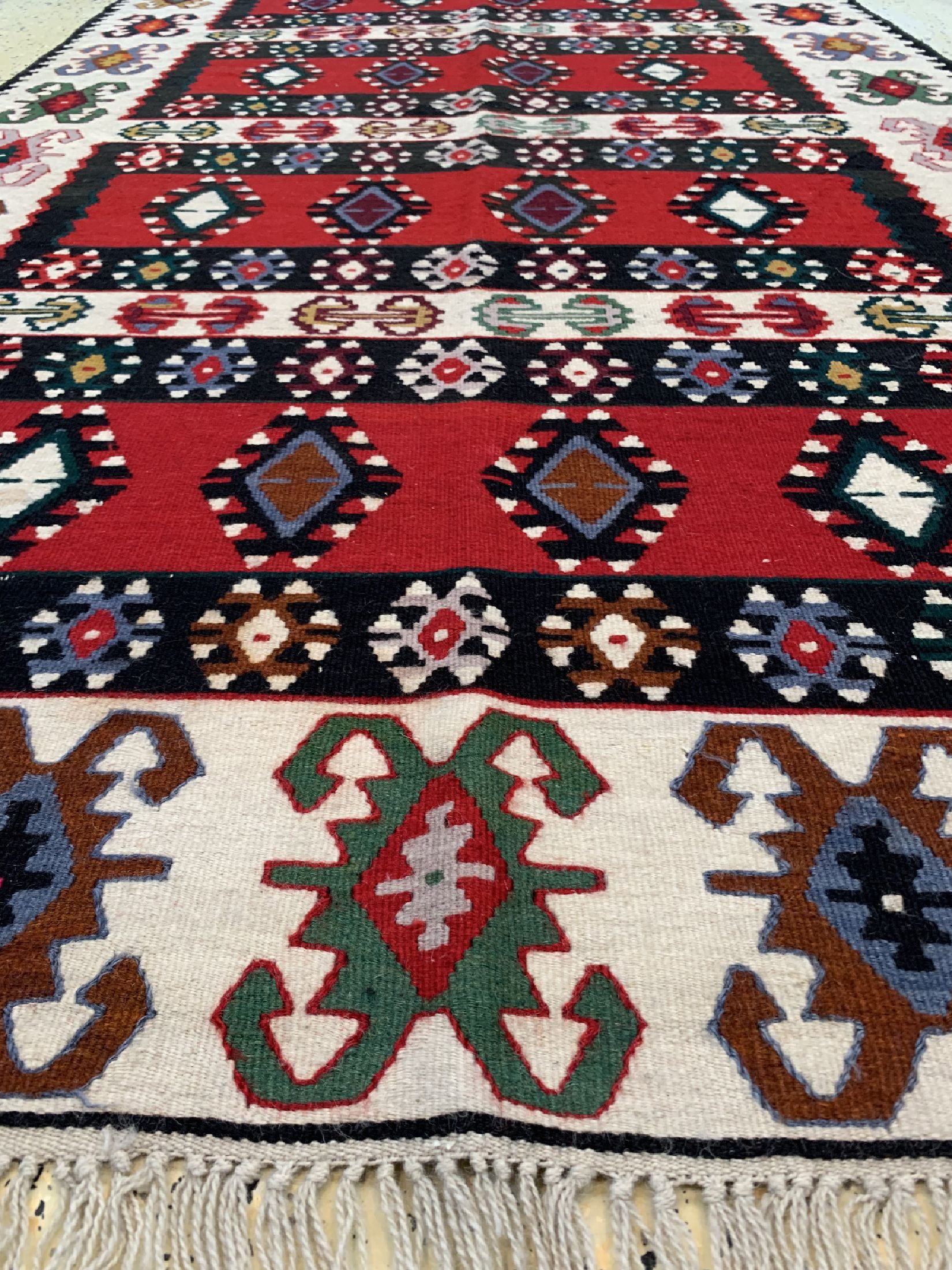 Detail d: Anatol Kelim, Türkei, ca. 50 Jahre, Wolle auf Wolle, ca. 230 x 127 cm, Reinigungsbedürftig, EHZ: 1-2