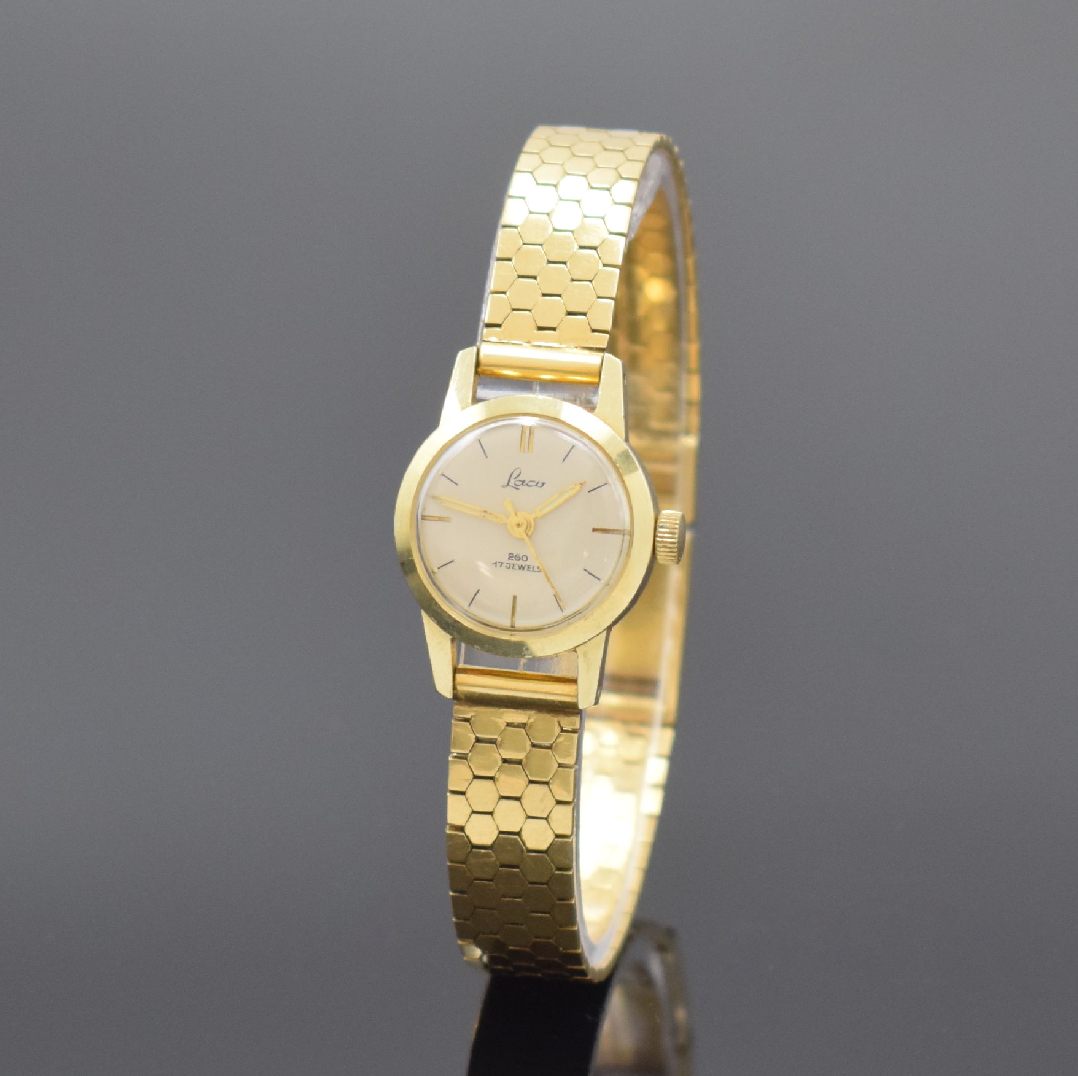 LACO Damenarmbanduhr in GG 585/000 an GG 750/000 Band, Deutschland um 1960, Handaufzug, Boden aufgedr., silb. Zifferbl. m. aufgel. Indizes, Anz. v. ...