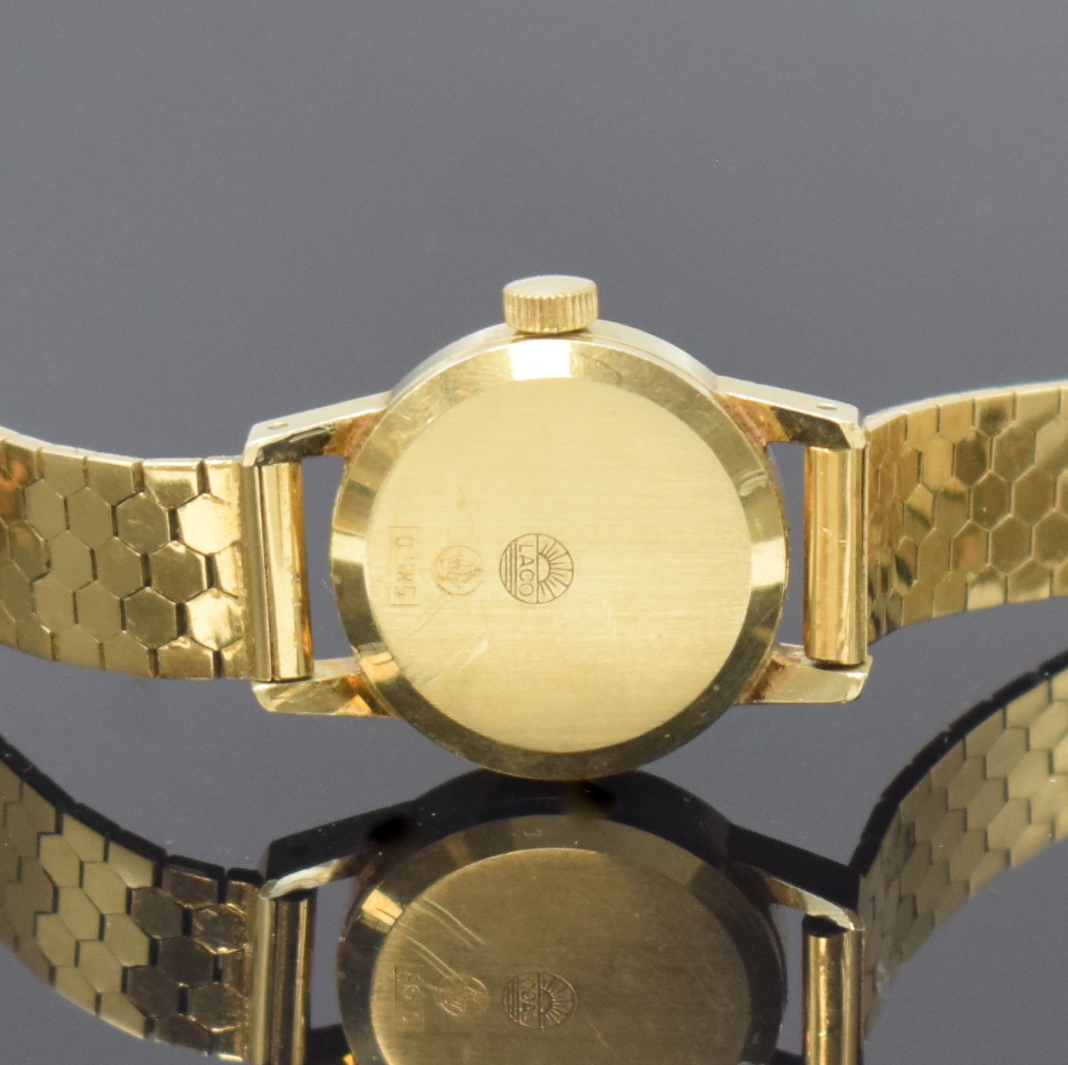 Detail d: LACO Damenarmbanduhr in GG 585/000 an GG 750/000 Band, Deutschland um 1960, Handaufzug, Boden aufgedr., silb. Zifferbl. m. aufgel. Indizes, Anz. v. ...