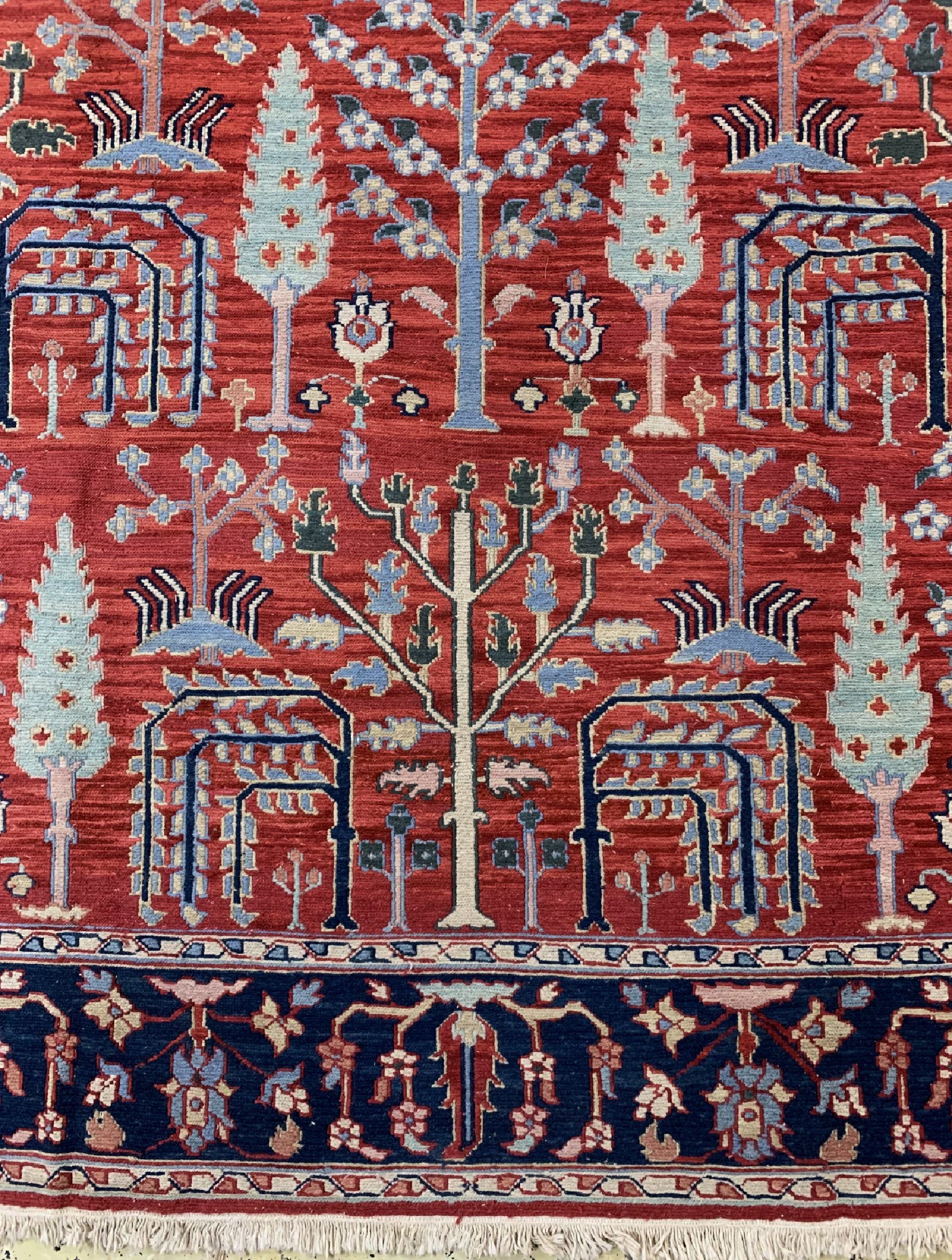 Detail b: Sumakh, Indien, ca. 40 Jahre, Wolle auf Baumwolle, ca. 303 x 240 cm, EHZ: 2