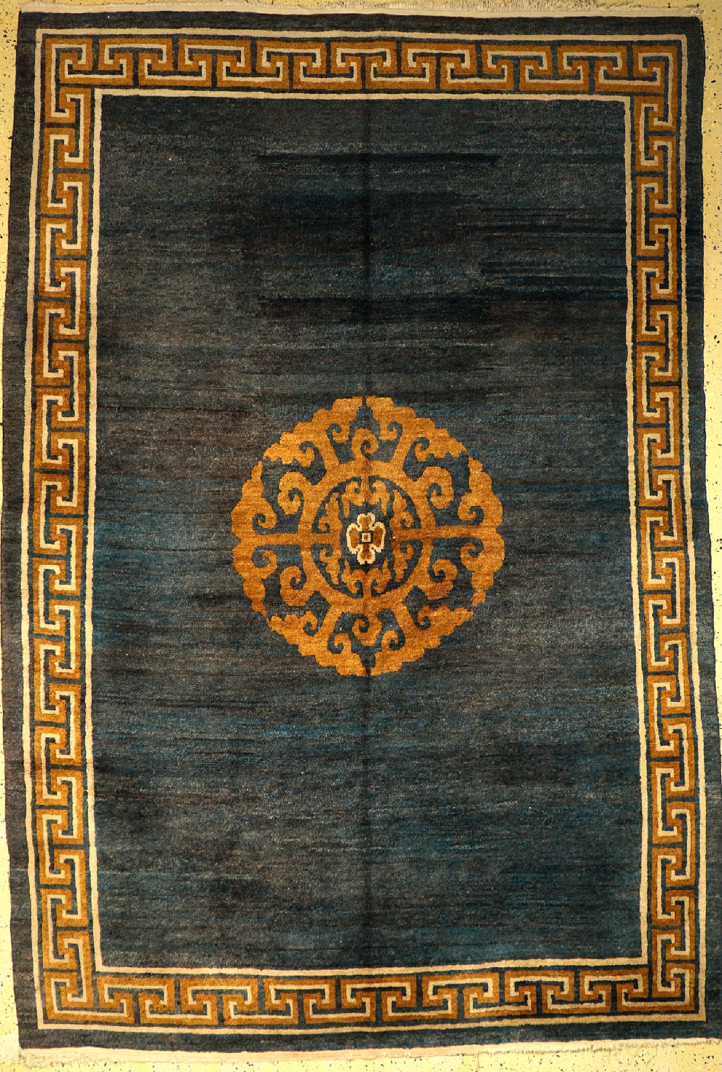 Tibet alt, Nepal, um 1940, Wolle auf Baumwolle, ca. 295 x 205 cm, EHZ: 3