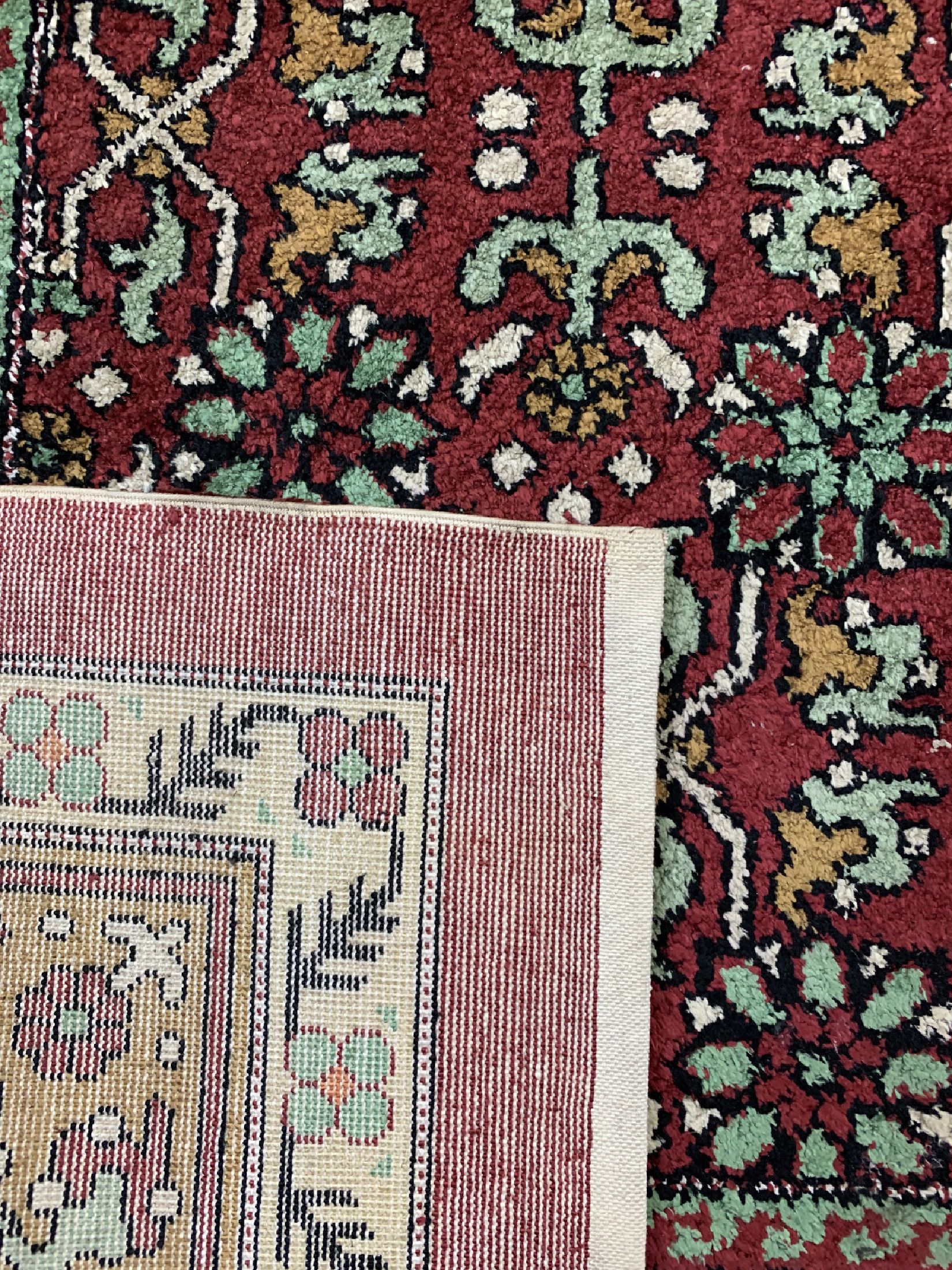 Detail e: Agra alt, Indien, um 1950, Kunstseide, ca. 340 x 218 cm, EHZ: 3