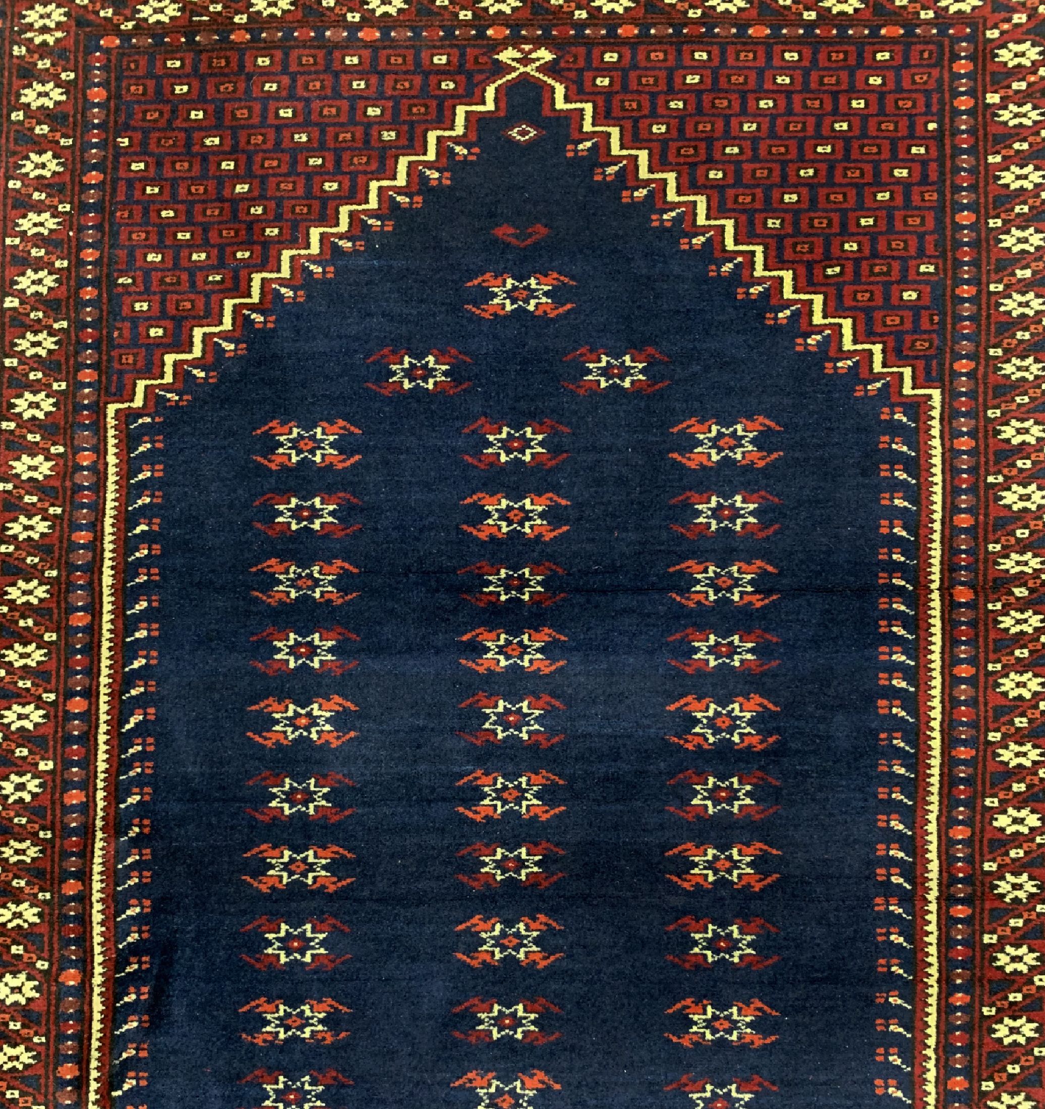 Detail b: Yaghchibedir fein, Türkei, ca. 50 Jahre, Wolle auf Wolle, ca. 173 x 117 cm, EHZ: 1-2