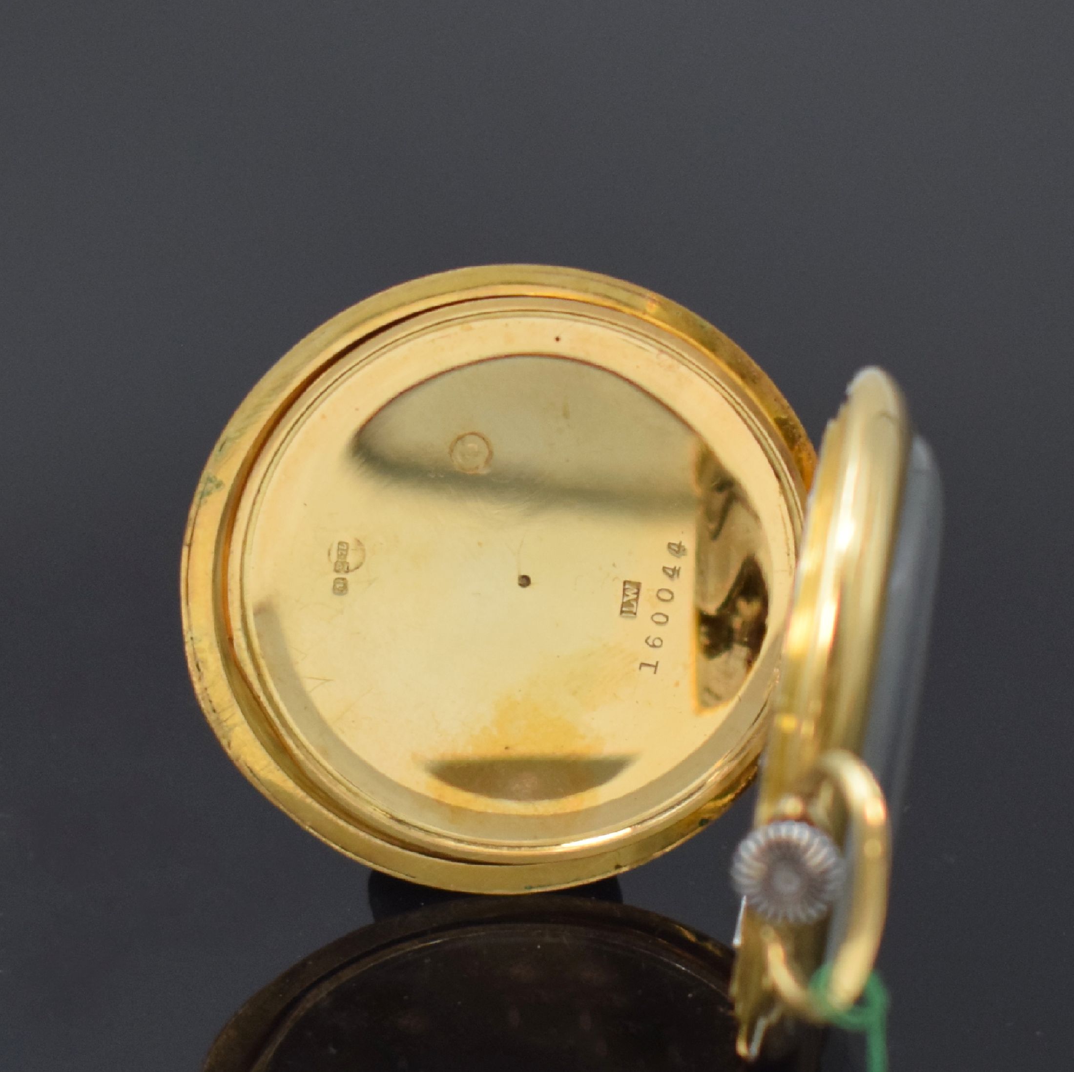 Detail d: BEAUMONT offene Taschenuhr in GG 750/000 mit Diamanten, Schweiz um 1915, glattes Geh., Goldcuvette, rücks. emaill. u. m. Diam. bes., Emailzifferbl. ...