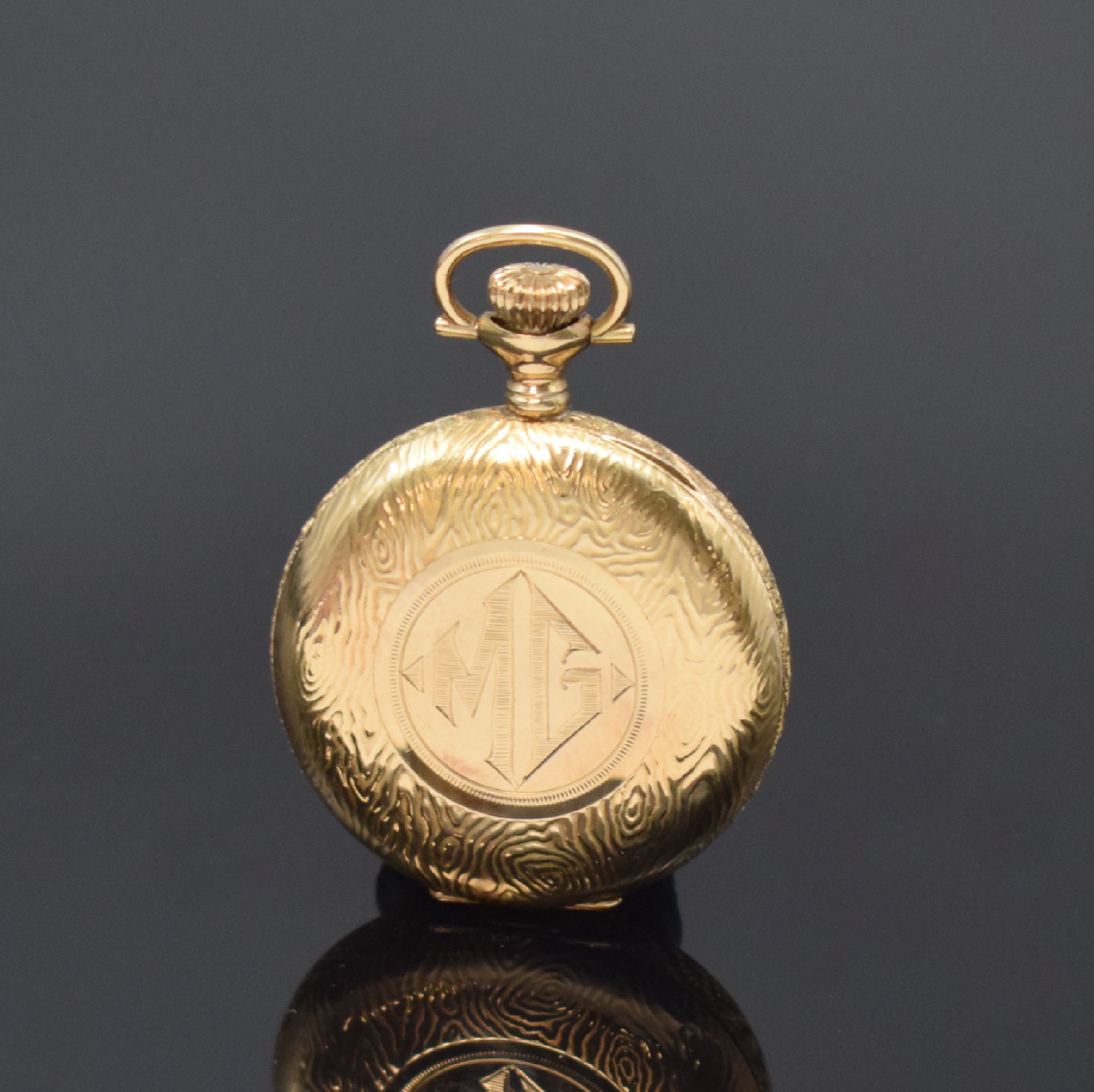 Detail c: IMPERIAL / BUREN WATCH kleine Savonette in GG 585/000, Schweiz um 1920, 3 Deckel-Goldgeh.floral grav., grav. Sprung- u. Rückdeckel (m. Monogramm), ...